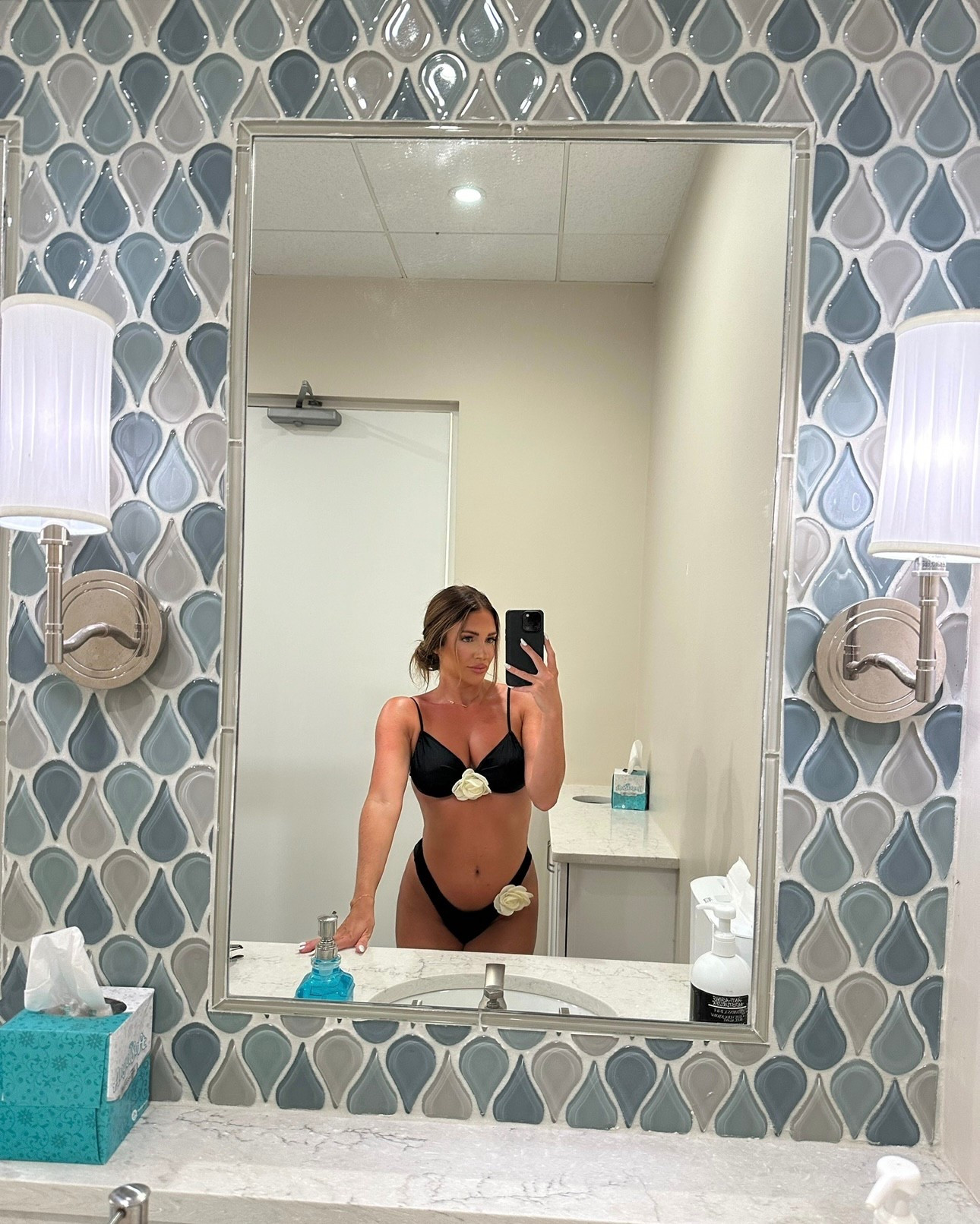 Floral detail bikini set under $30. Wearing a medium.

#LTKSwim #LTKFindsUnder50 #LTKStyleTip