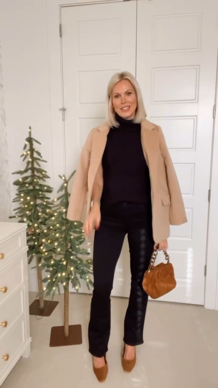 KUT bootcut denim (I size down one in these)  

#LTKfamily #LTKfit #LTKunder100