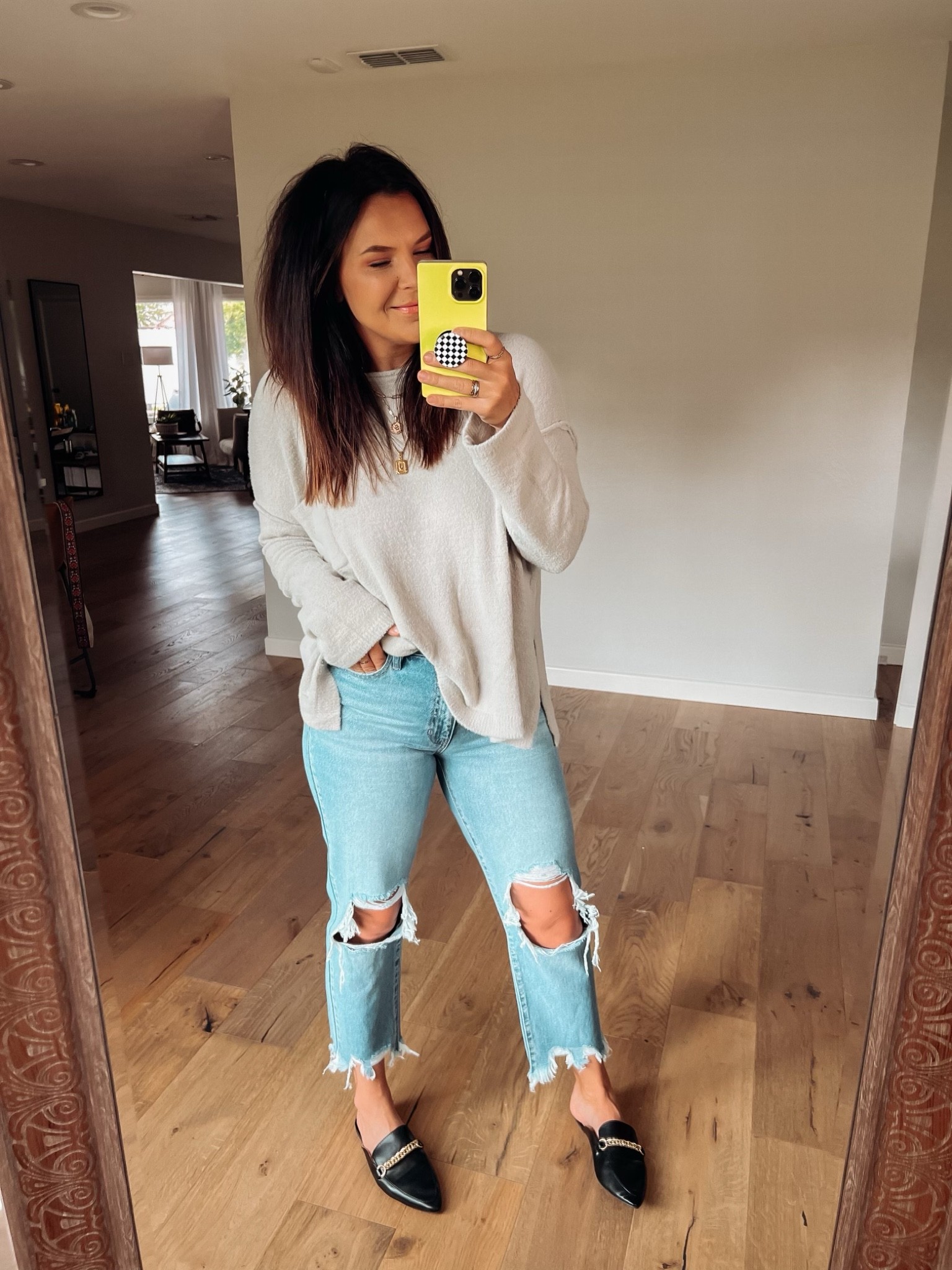 Code: BWC30
Top/cardigan: L
 Jeans: 11

#LTKunder50 #LTKSeasonal #LTKunder100