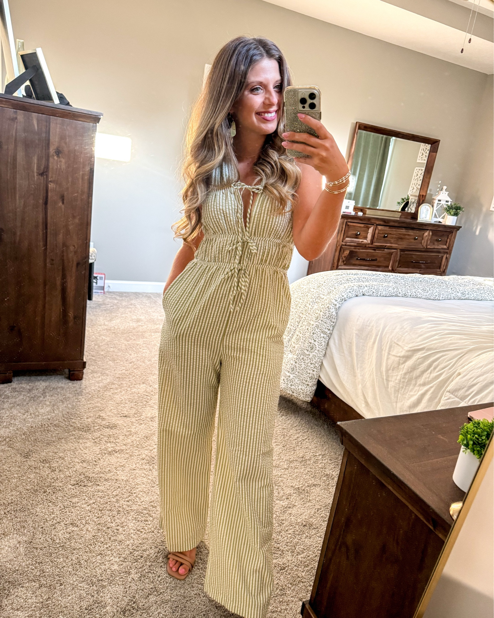Date night fit ✨ Have been dying to wear this green striped jumpsuit and matched it with the perfect festive summer earrings 💚

#LTKPetite