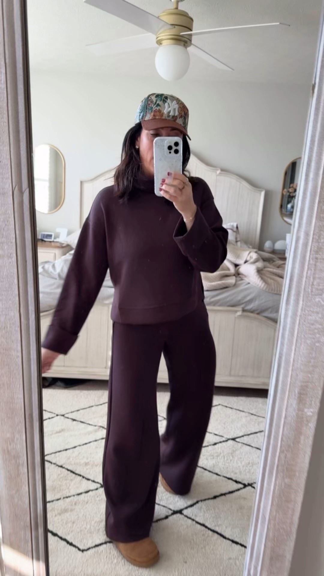 The chicest Spanx set is on sale! Floral hat is 40% off + my Uggs are on sale! 
• medium top
• medium pants - regular length, I’m 5’4

#LTKGiftGuide #LTKSaleAlert #LTKCyberWeek