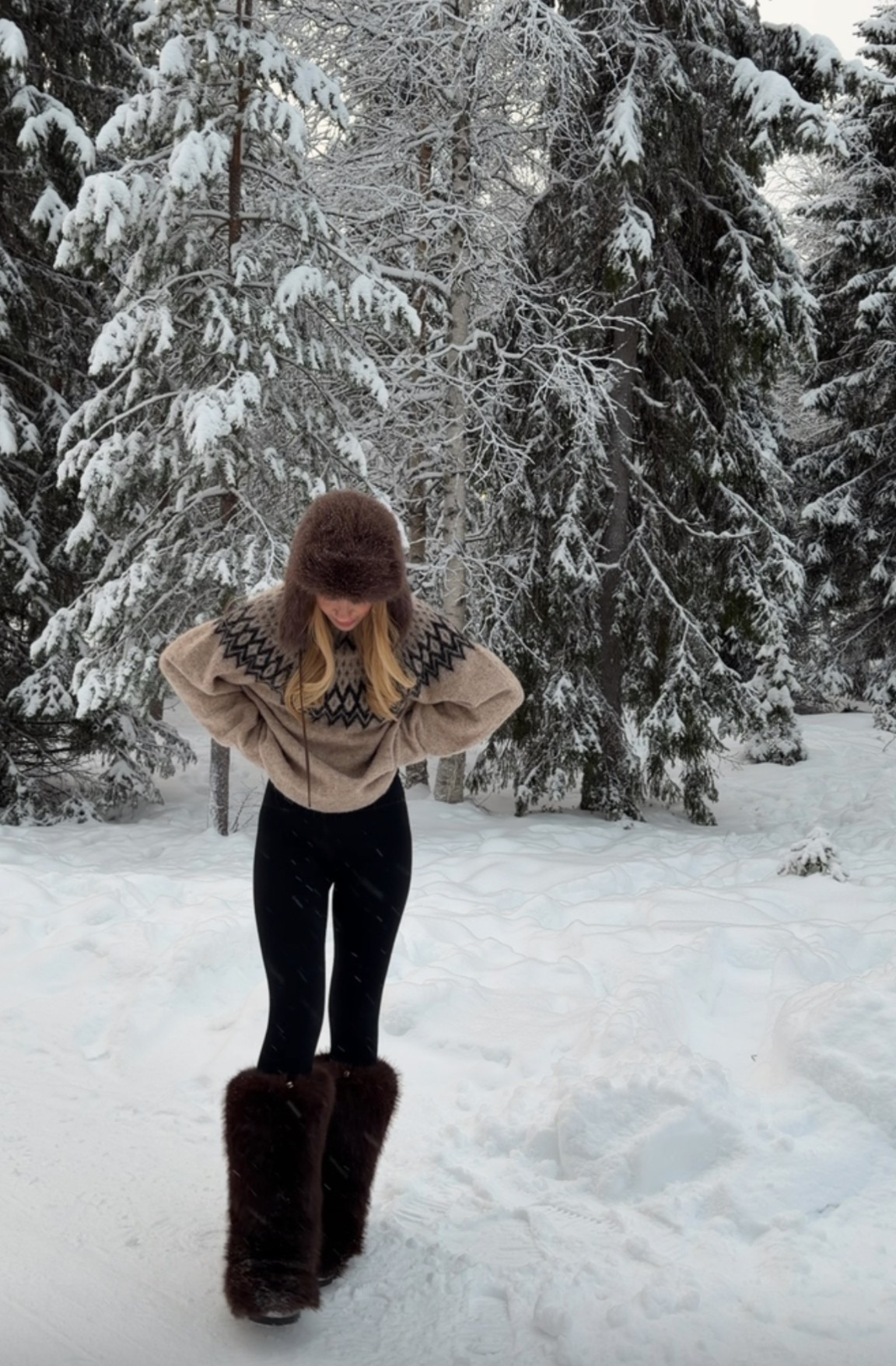 Winter outfit inspiration- Lapland edition.



#LTKfestive #LTKtravel #LTKwinter