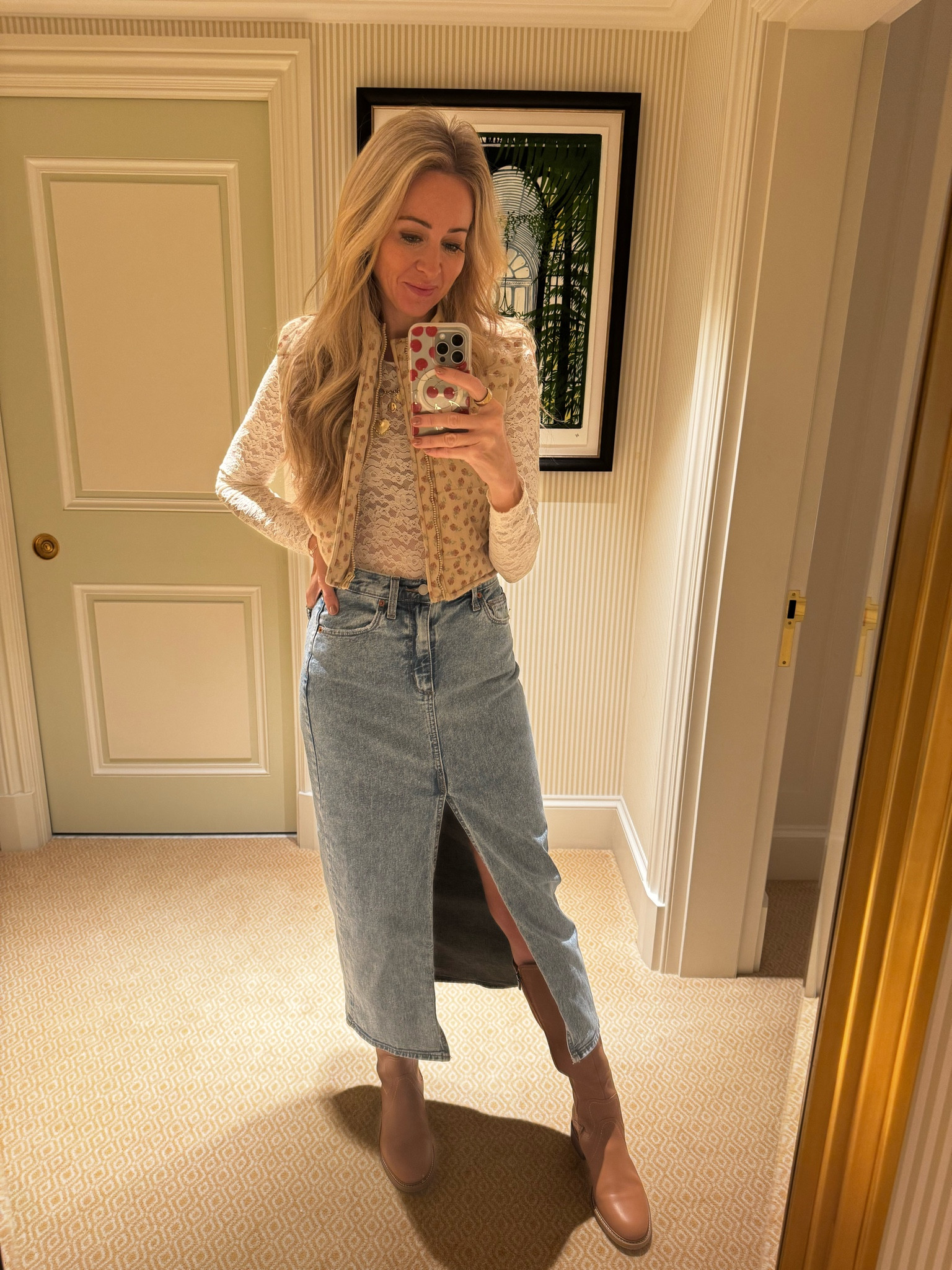 Last day in London ☔️🇬🇧 

#LTKTravel #LTKSeasonal #LTKFindsUnder50