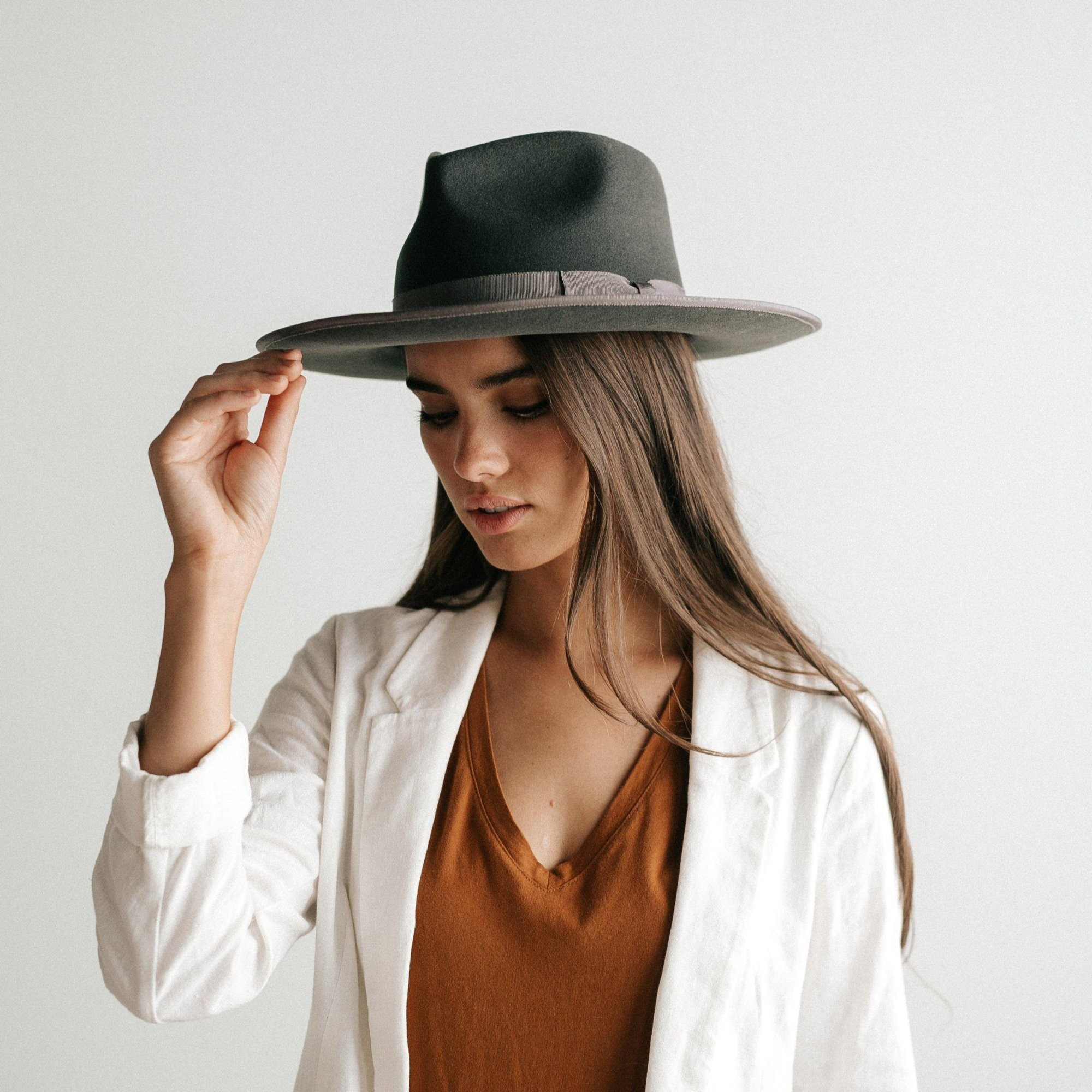 Monroe Rancher - Dark Grey | Gigi Pip