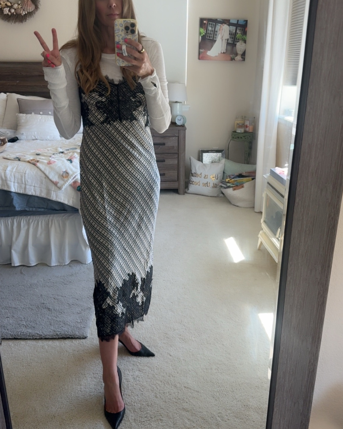Now the dress with a second layer (the shirt), and a third one (the pants). So 3 different looks with this outfit. You could remove the dress and just rock the shirts and pants and then voila - 4 outfits!

#LTKSeasonal #LTKOver40 #LTKTall