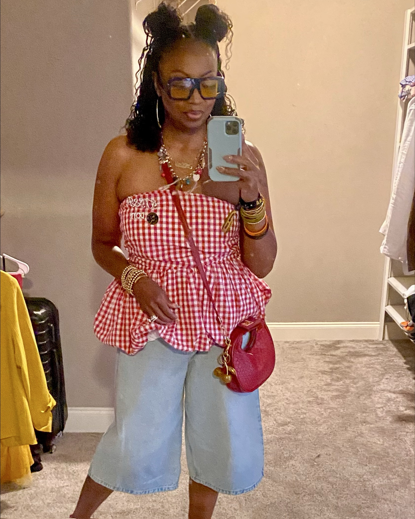 Gingham ❤️

#LTKFindsUnder50 #LTKStyleTip #LTKBeauty