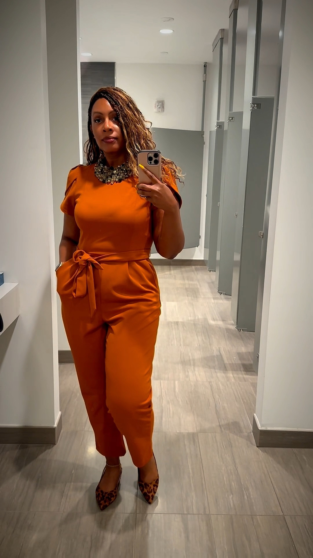 Good morning ☀️ when you look good, you feel better 😉. Remember to dress for you this week 🤎
Fall Outfit/ Workwearr

#LTKShoeCrush #LTKWorkwear #LTKFindsUnder100