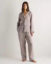 100% European Linen Long Sleeve Pajama Set with Piping | Quince
