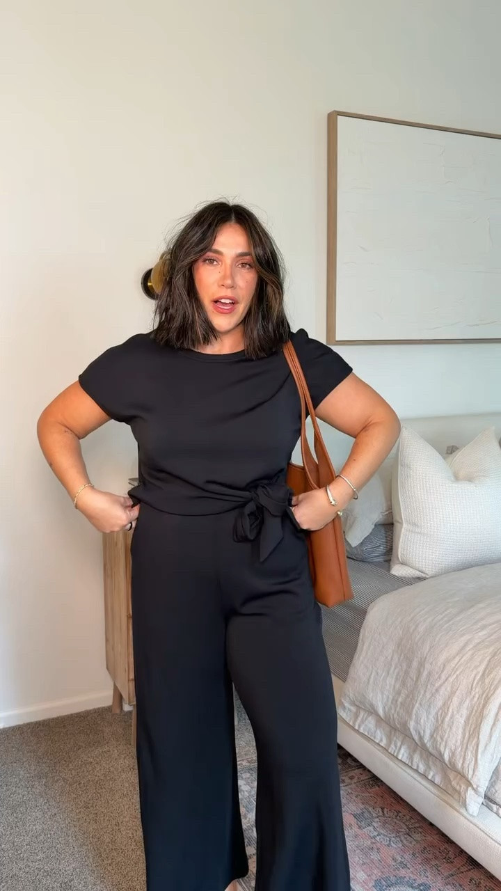 The perfect teacher/workwear outfit. It's a jumpsuit! The back opens up so you don't have to pull the whole thing down for bathroom! Size L

#LTKWorkwear #LTKMidsize #LTKSeasonal