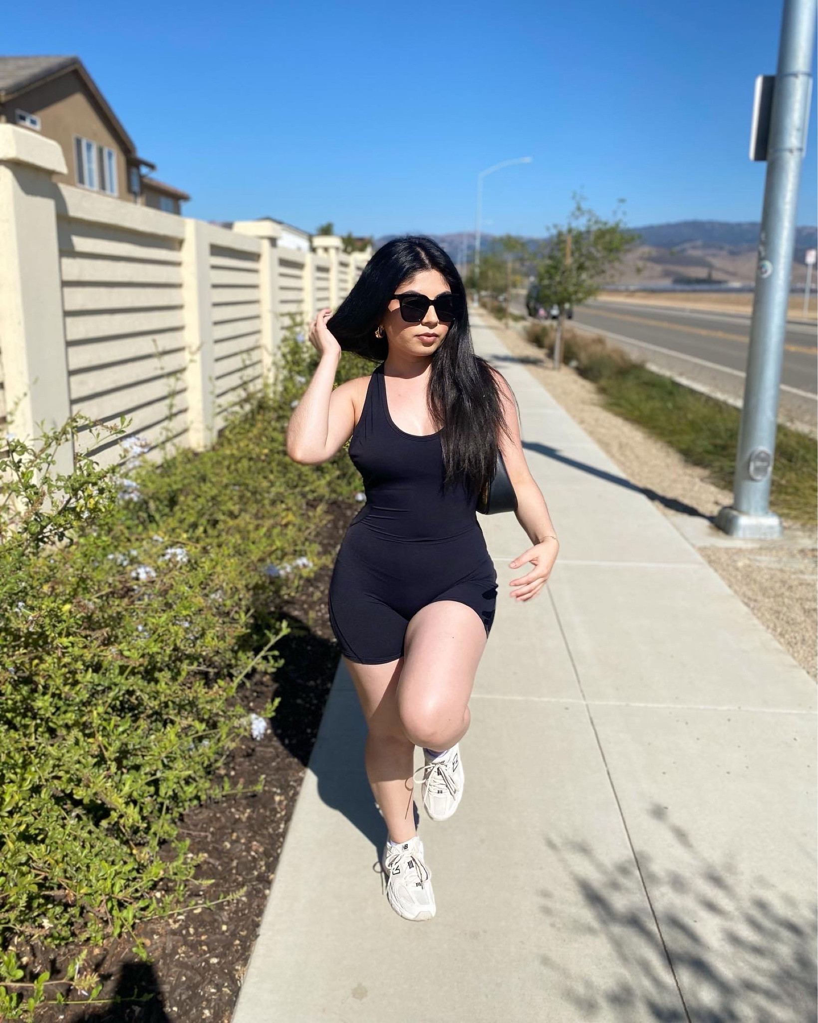 made for the sunny days 


#outfitoftheday #ootd #fashioninspo #amazonfinds #romper #amazonromper