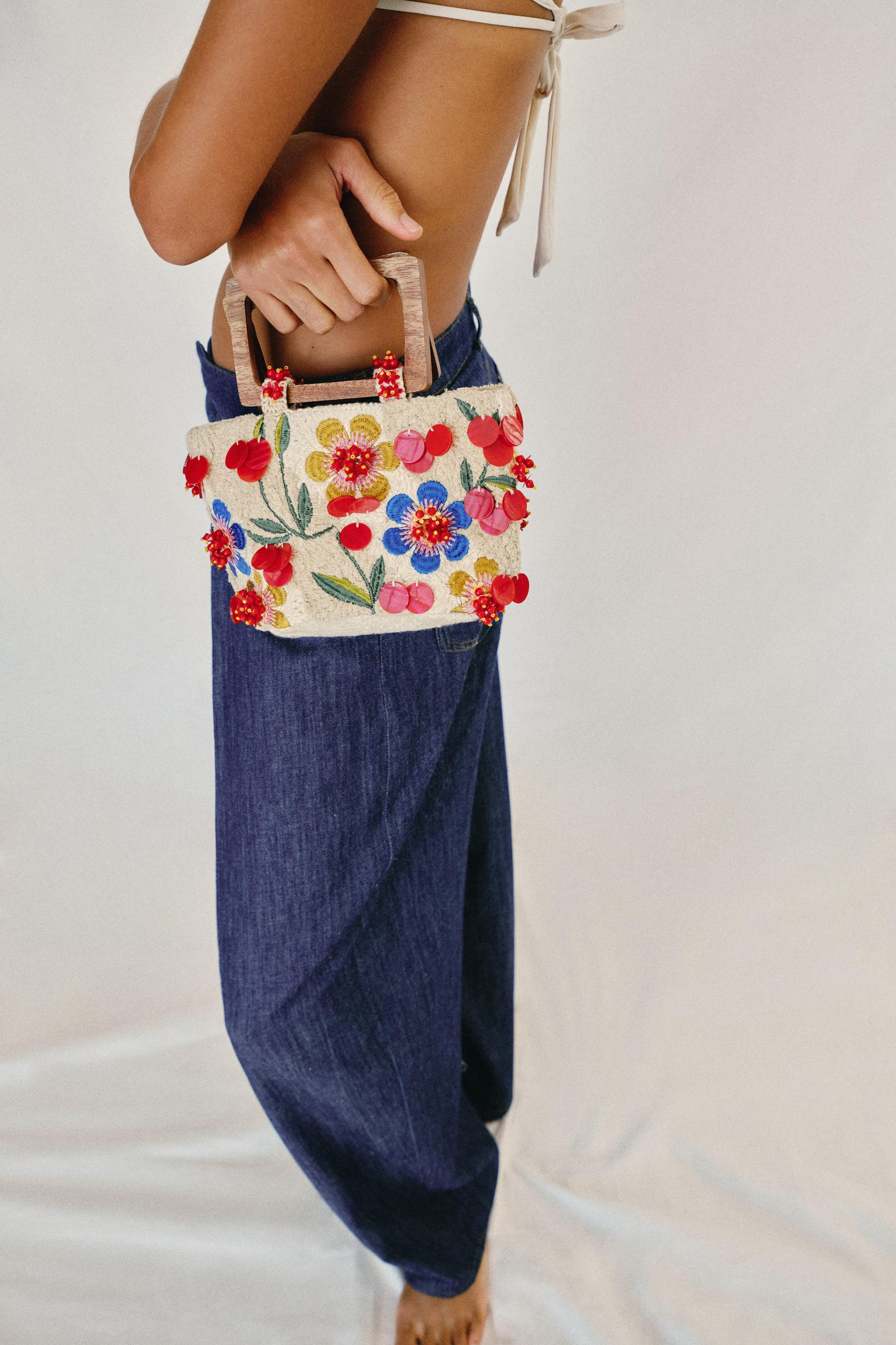 EMBROIDERED MINI HANDBAG | Zara US