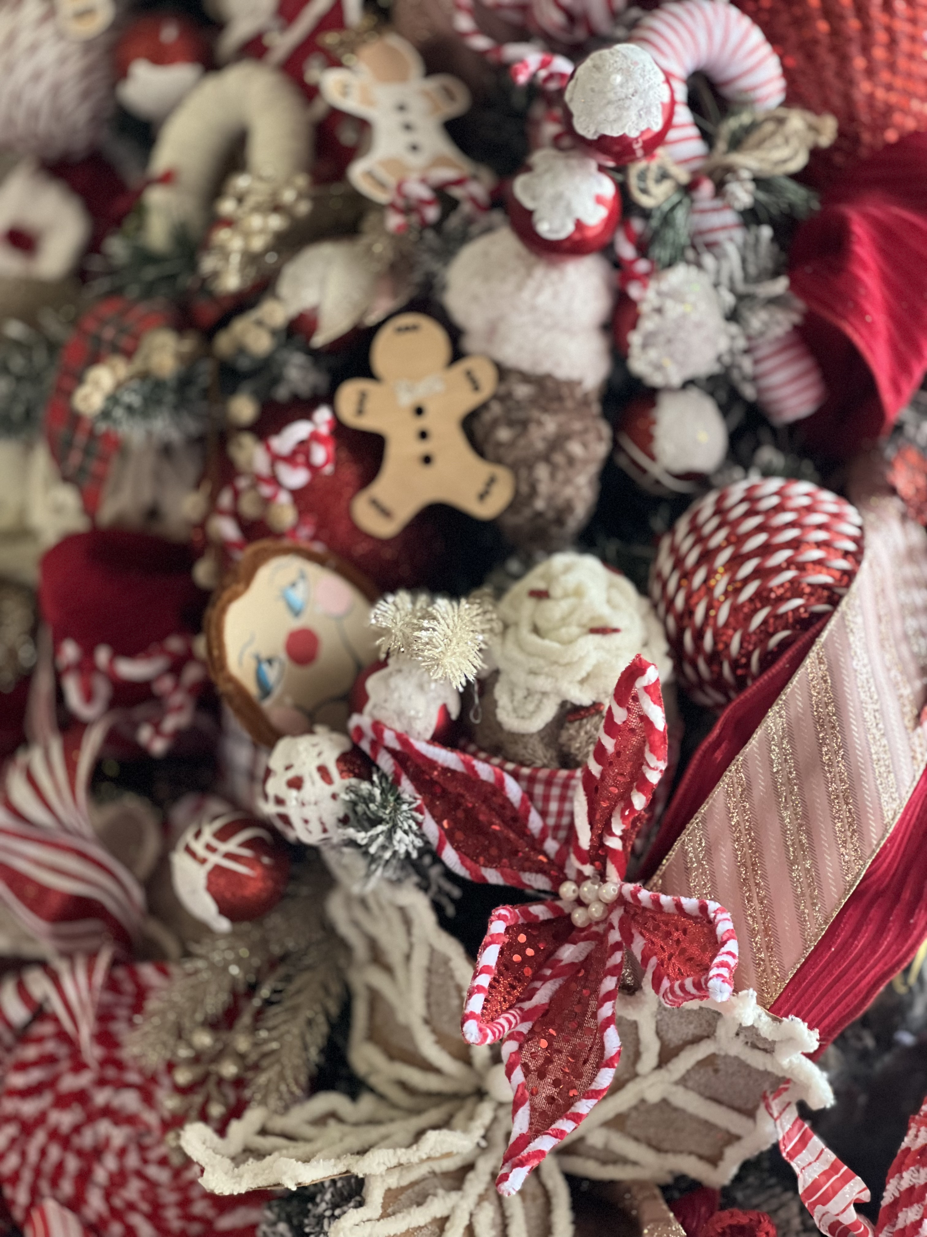 Gingerbread Christmas 

#LTKSeasonal #LTKHome #LTKHoliday