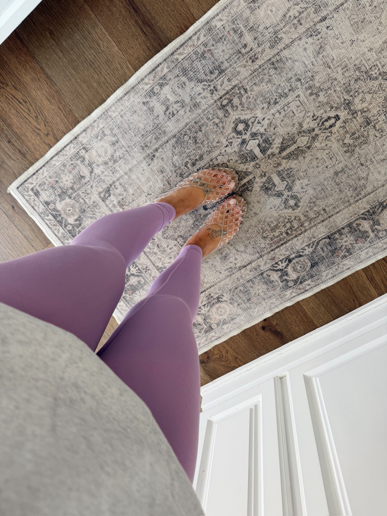 These purple leggings are my new favorite 🪻🤌🏼🤍

#LTKSeasonal #LTKootd #LTKgrwm