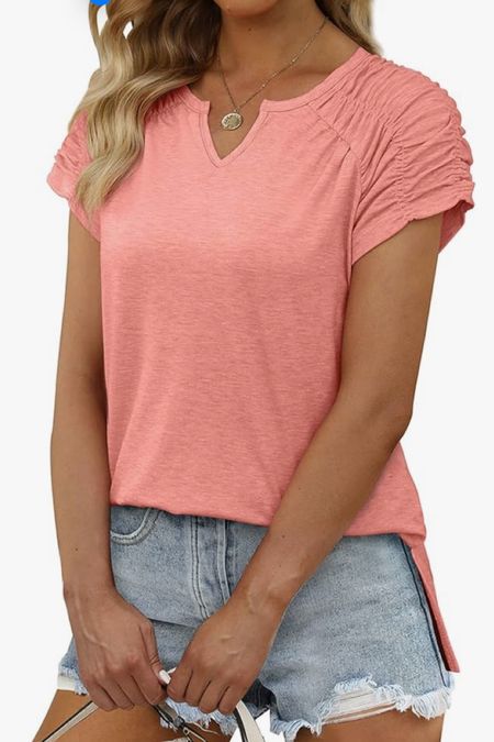 Casual spring v neck! Love this color! 

#LTKsalealert #LTKstyletip