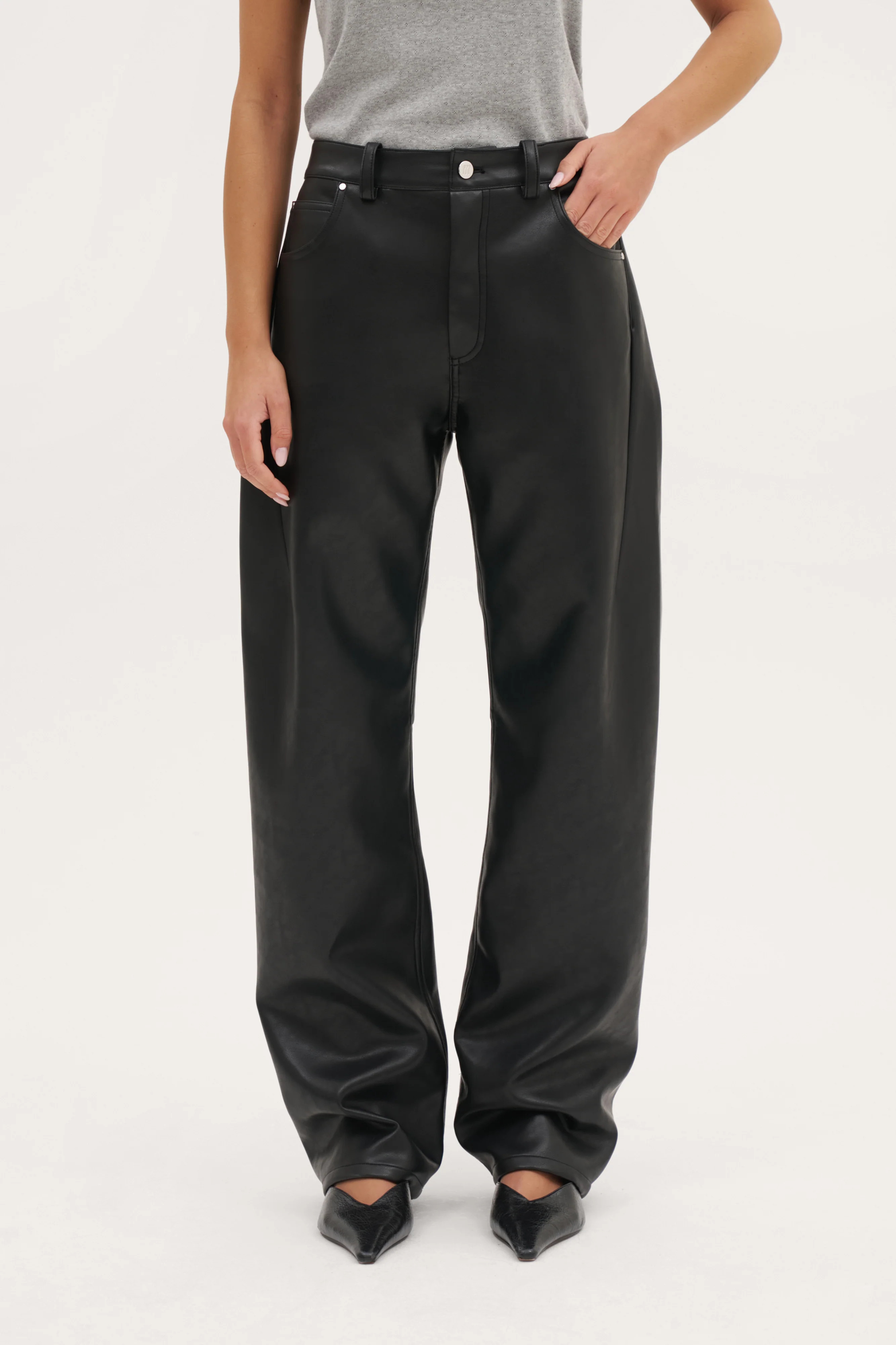 Barrel Leather-Effect Trousers - Black | Maebe