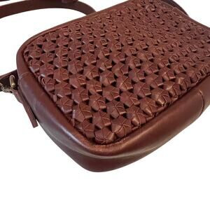MADEWELL. NWT. The Transport Camera Bag: Crochet Leather Edition. | Poshmark