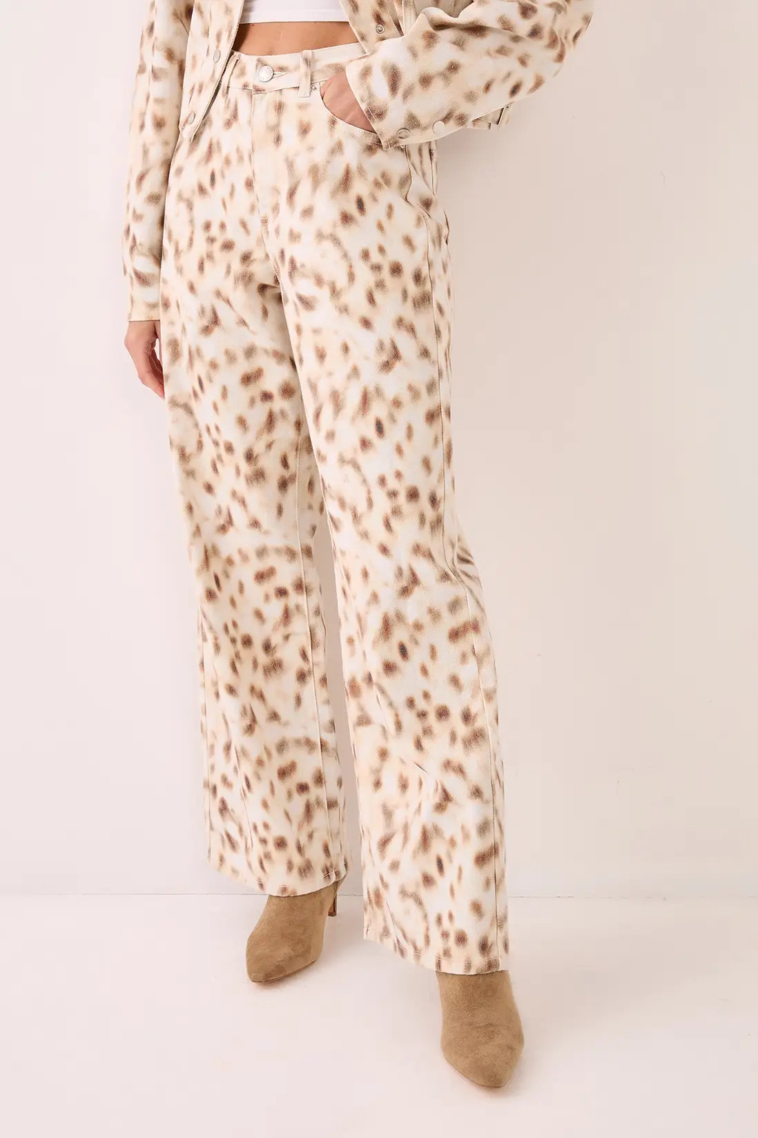 Deer Print Denim Barrel Leg Jean | Nasty Gal US