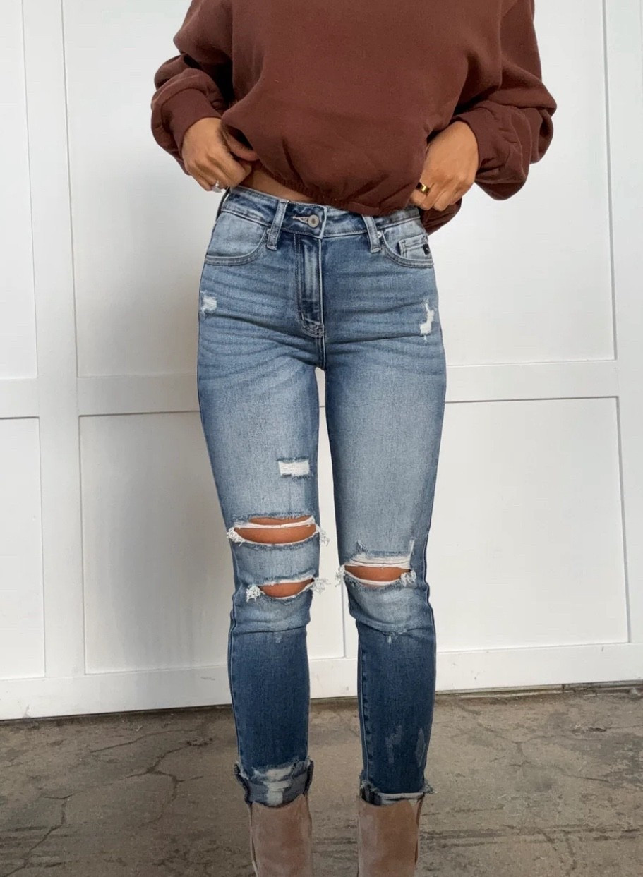 How cute are these jeans!? They’re brand new and I need them asap!!

Use code COURT20 for 20% off!!

#LTKSaleAlert #LTKFallSale #LTKFindsUnder50