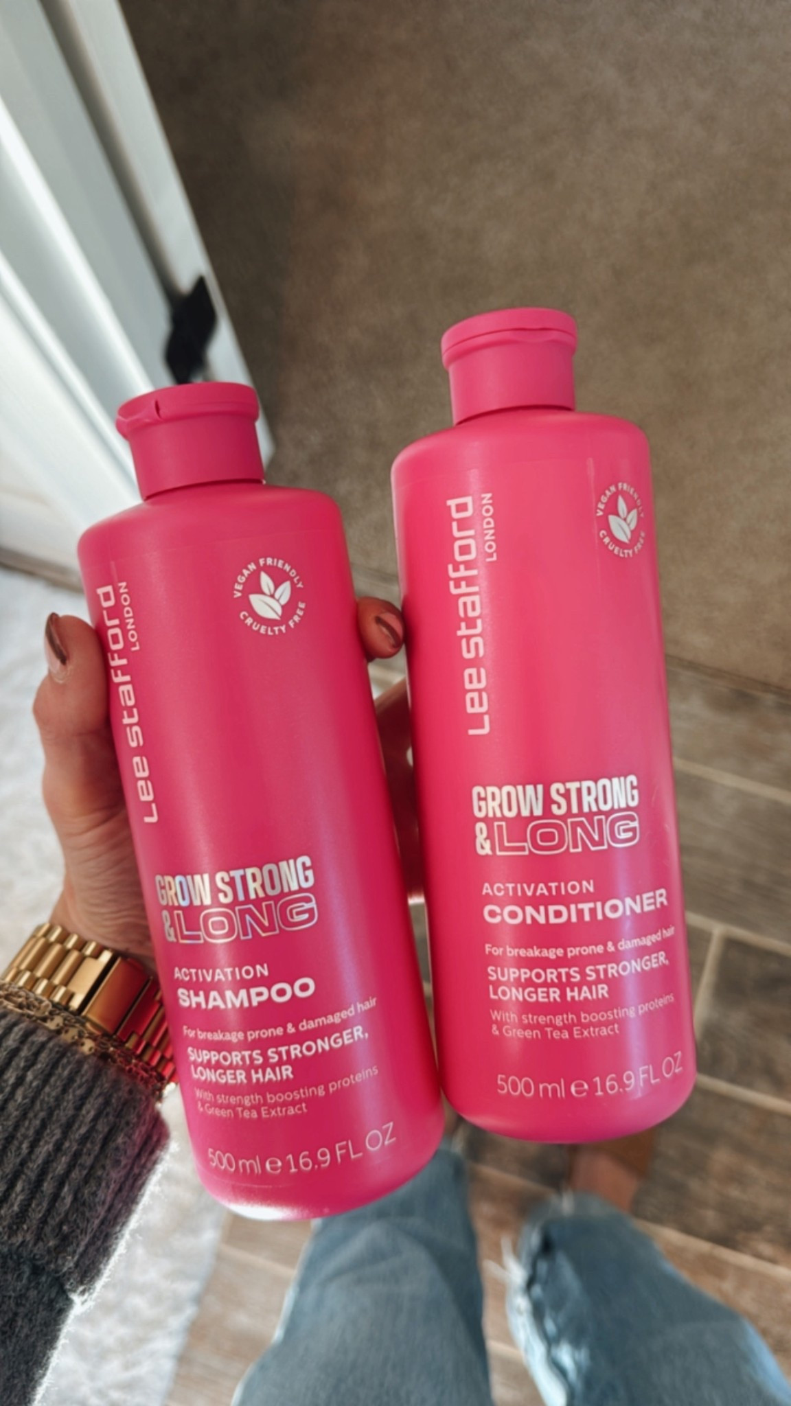 It smells SO good + leaves your hair feeling silky smooth!! 

#LTKBeauty #LTKU #LTKSeasonal