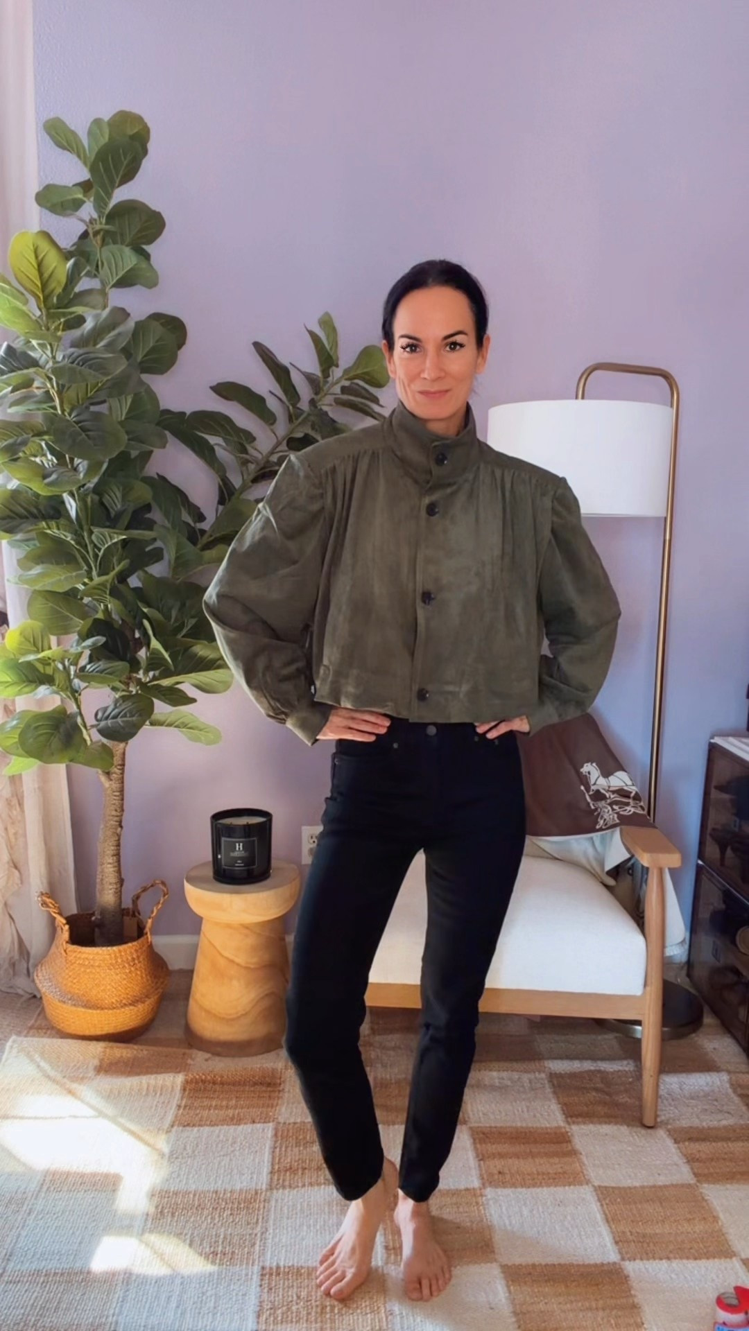 Effortless. Polished. On repeat. ⚡️
This is how I get dressed when I want zero fuss and all the impact.

Wearing XS top and 4 in jeans 

#NicoleColeeStyle
#RutiStyle
#EffortlessChic
#ModernClassic
#StyledOnRepeat



#LTKootd #LTKdayinmylife #LTKgrwm