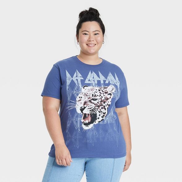 Women's Def Leppard Animal Print Short Sleeve Graphic T-Shirt - Navy | Target
