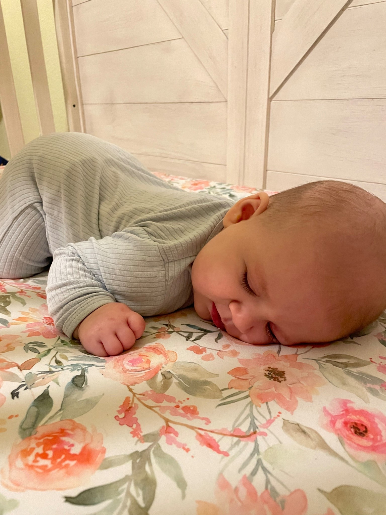 Favorite crib sheets! Buttery Soft and so stretchy ! 

Crib. Sheets. Baby gift. Gift idea. Baby shower. 

#LTKGiftGuide #LTKBump #LTKBaby