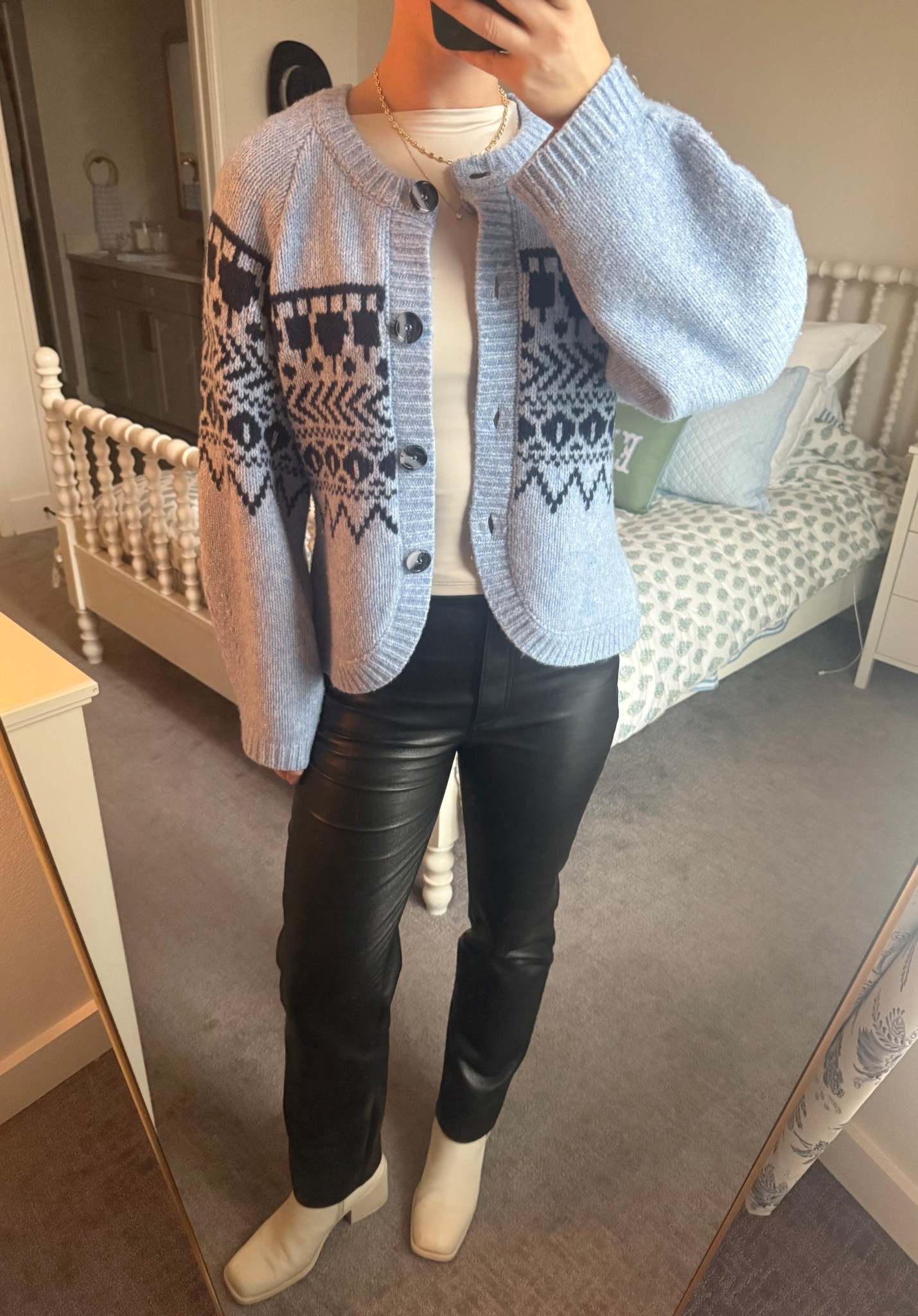 Cold Weather Look

Leather pants
Aritzia Melina pants
Melina pants
Black pants
Black leather pants
Straight leg pants
Steve Madden boots
Steve Madden booties
Heeled booties
Beige boots
Ankle boots
Cream boots
Western boots
Fall outfit
Fall style
Winter outfit
Winter style
Dinner outfit
Drinks outfit
Holiday outfit
Holiday party look
Baum und Pferdgarten Colin Fairisle Cardigan
Baum und Pferdgarten cardigan
Rent the runway
Blue cardigan
Light blue sweater
Blue sweater
fairisle sweater
Christmas sweater
Cozy sweater

#LTKootd