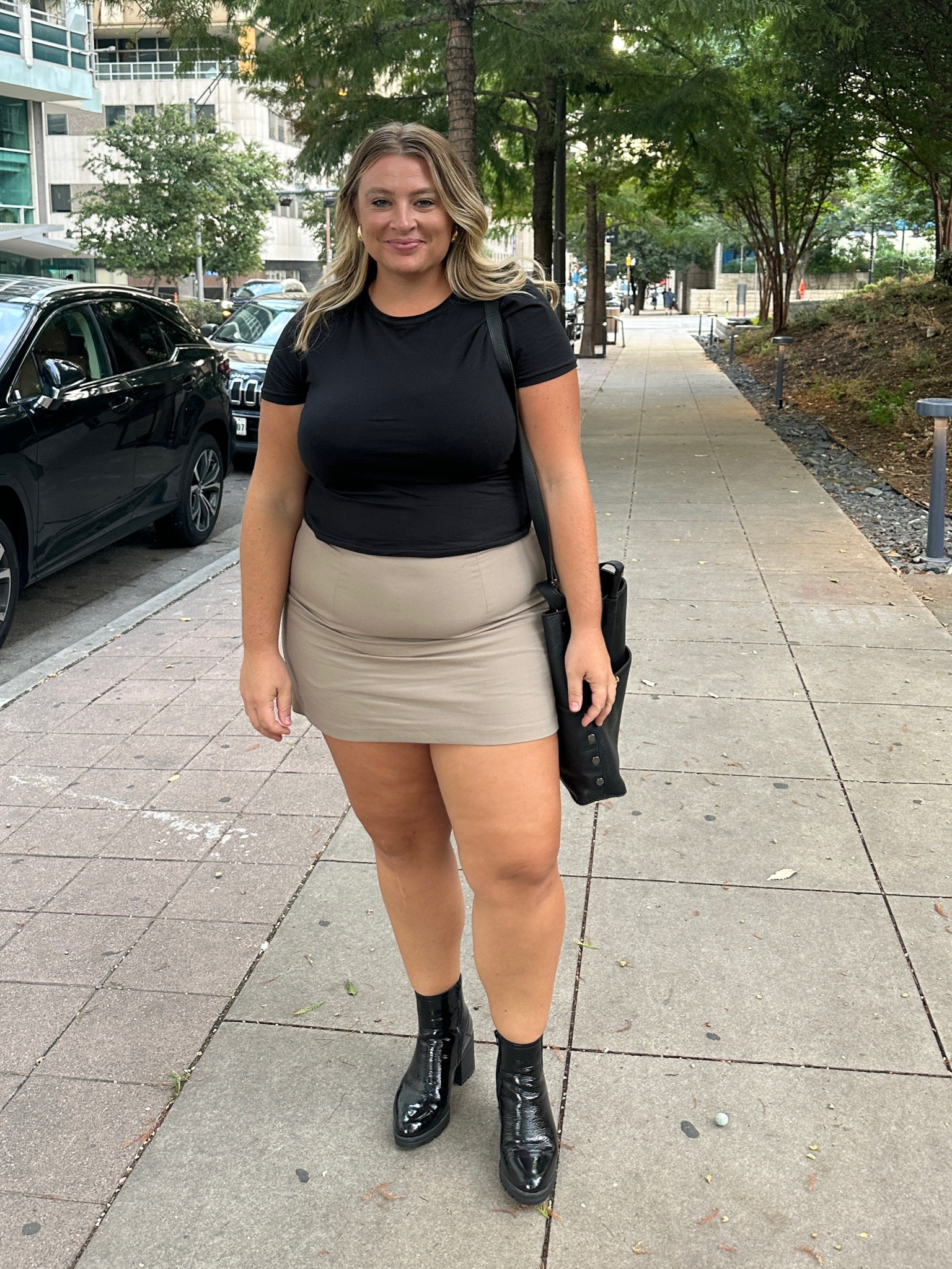 Fall outfit idea — menswear skort, baby t, black tote and statement black boots 

#LTKSeasonal #LTKstyletip #LTKmidsize