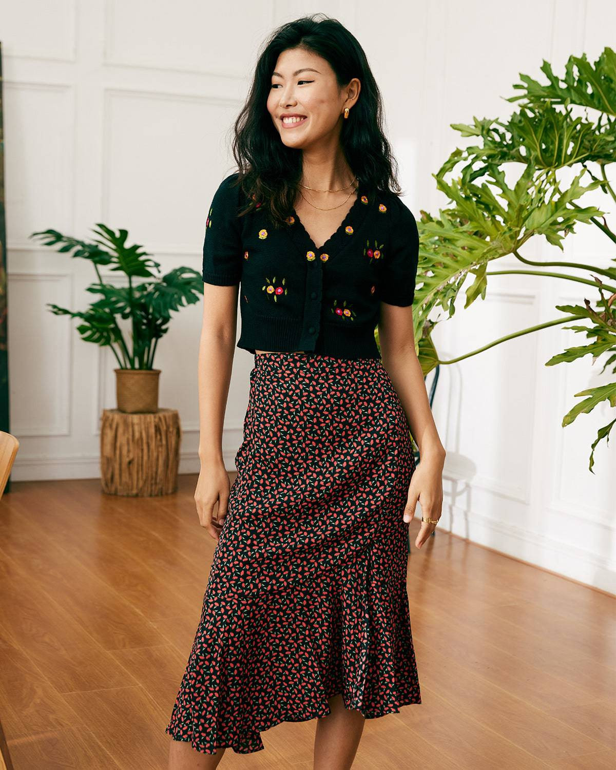 The Floral Embroidered Crop Tee - Women's Short Sleeve Floral Graphic Tee, Stylish Women's Floral... | rihoas.com