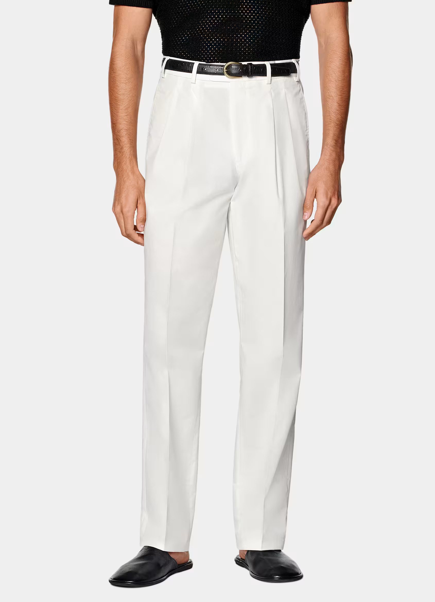 Off-White Wide Leg Straight Chinos | Suitsupply (US)