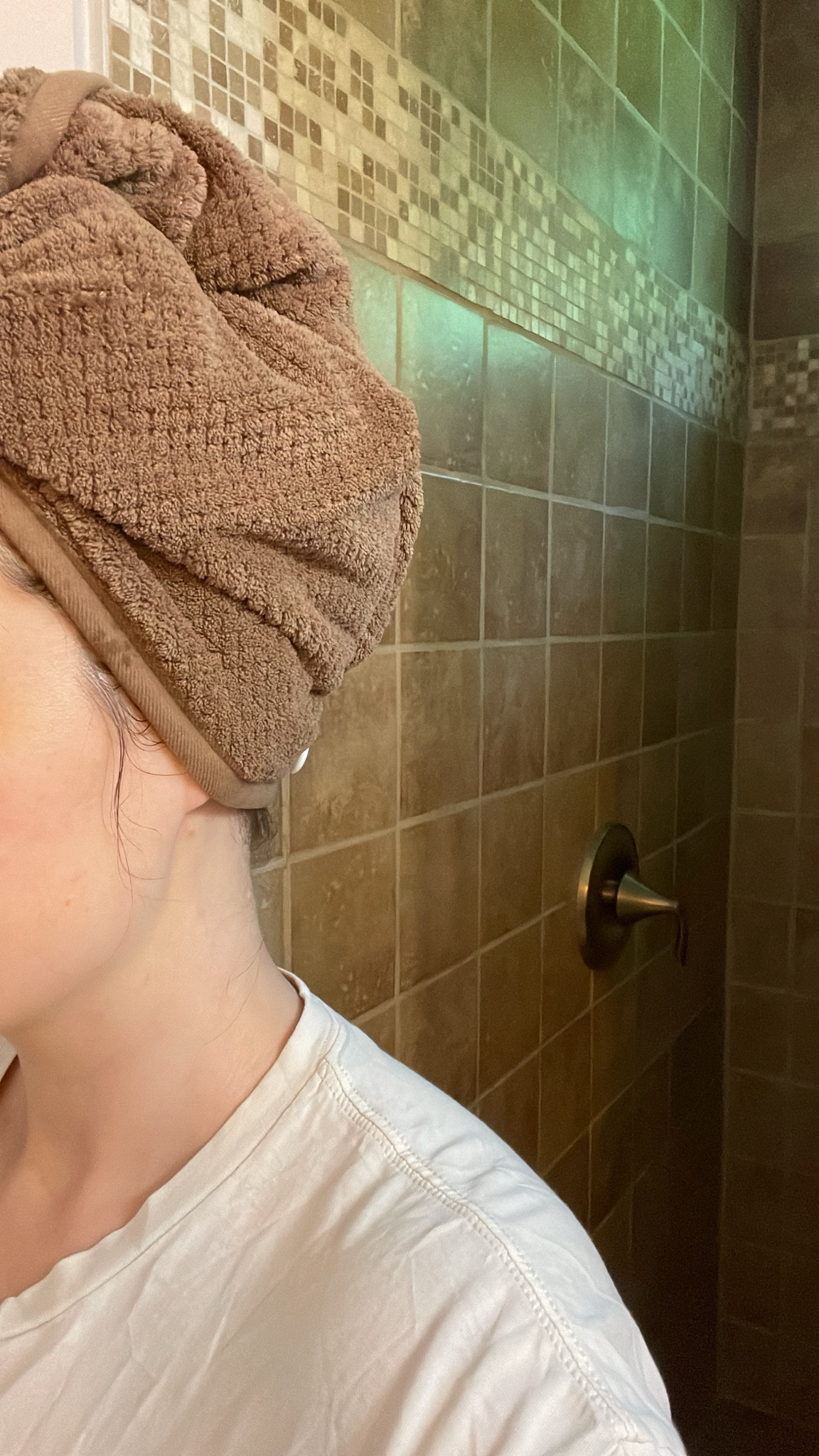 Keep your hair dry for quick showers, or dry your hair without breaking it after washing :) 

#LTKSwim #LTKTravel #LTKBeauty