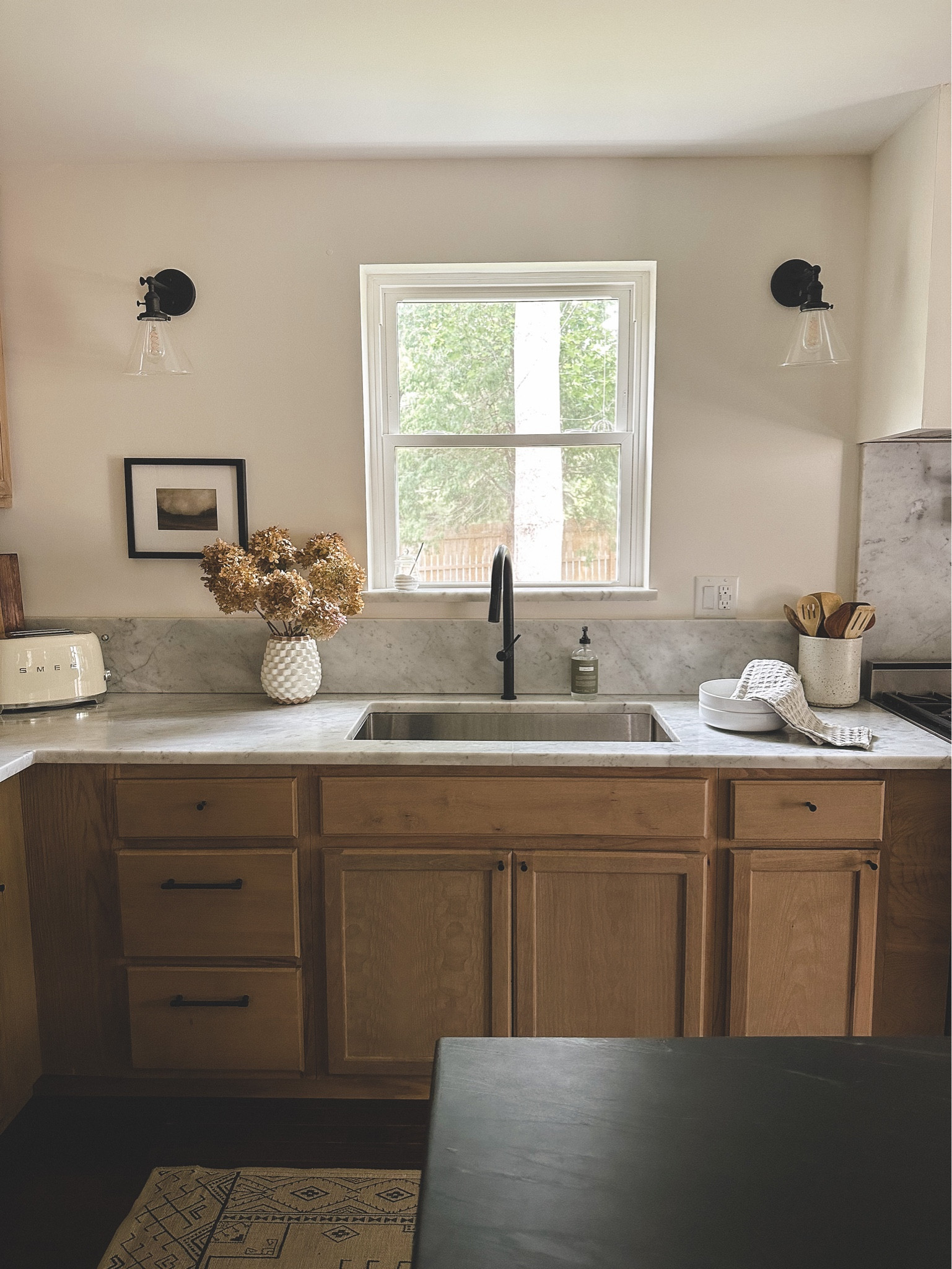 Fresh clean kitchen 

#LTKhome