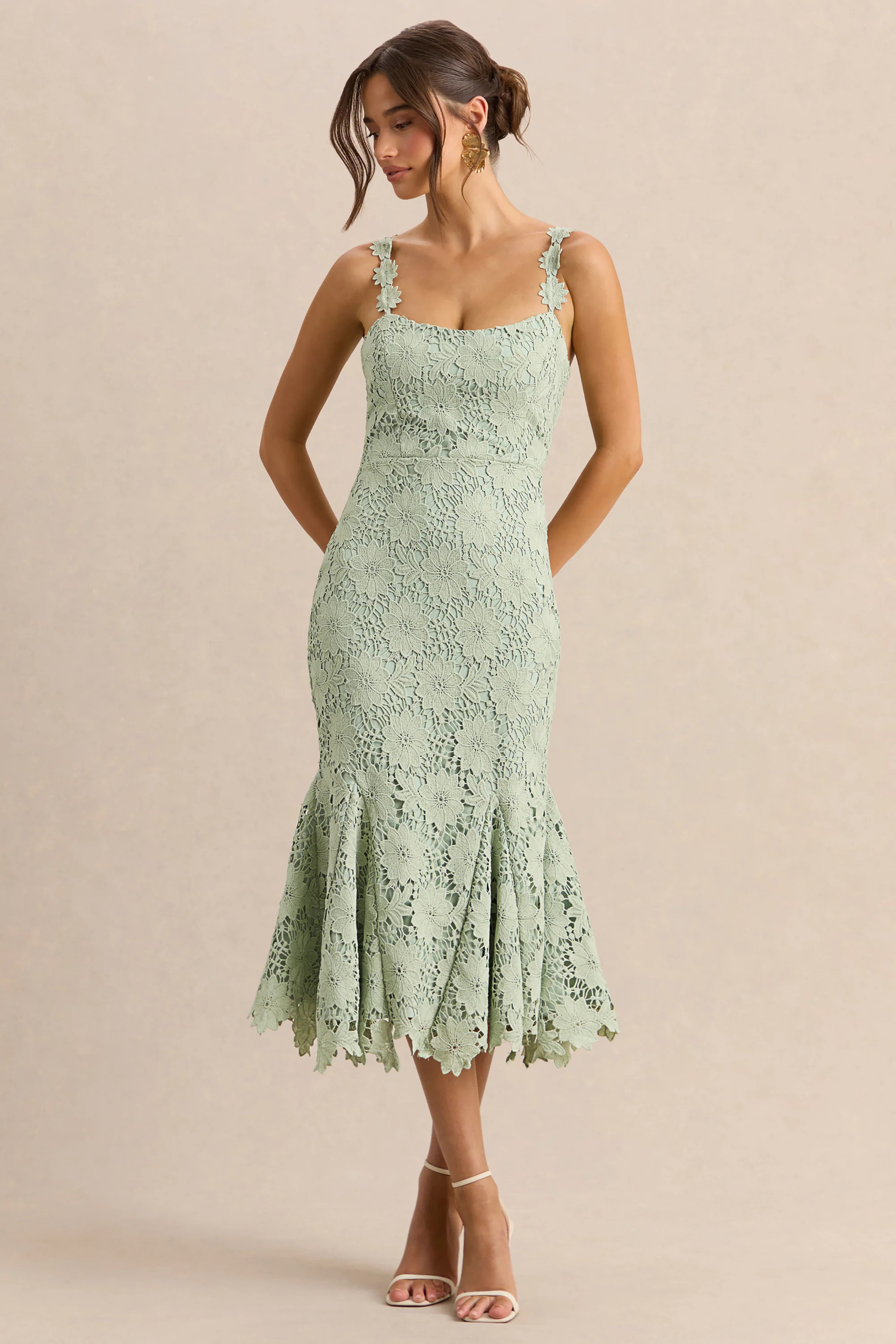 Melia | Sage Lace Scoop-Neck Midi Dress | Club L London
