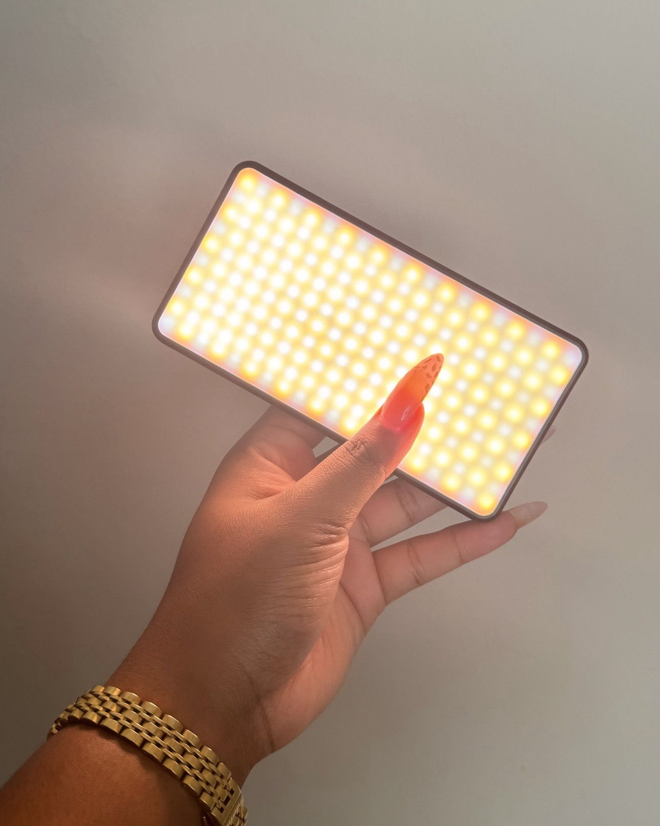 This light is amazing for my Content Creator babes. 

#LTKgiftguide