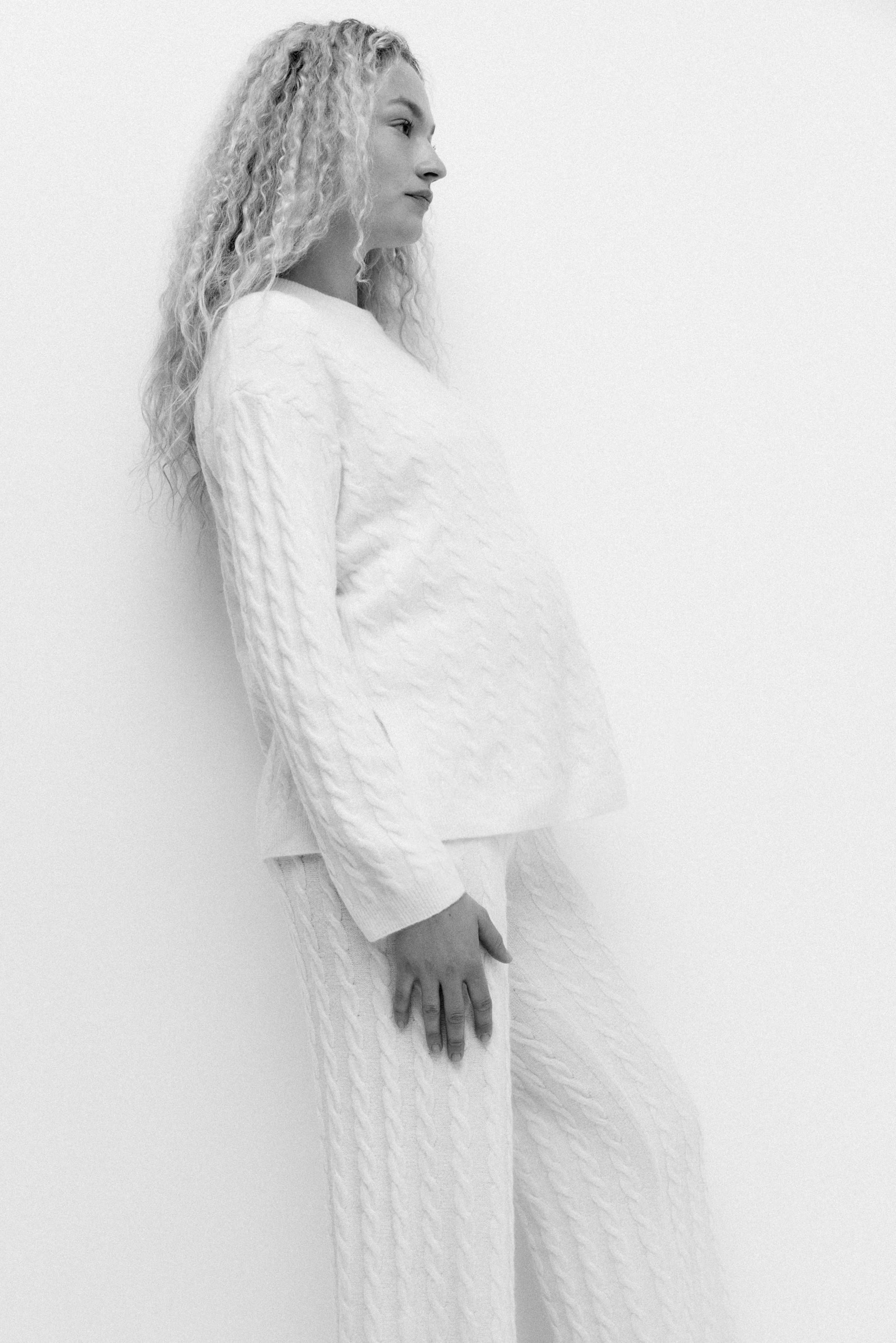 MAMA Cable-knit trousers | H&M (UK, MY, IN, SG, PH, TW, HK)