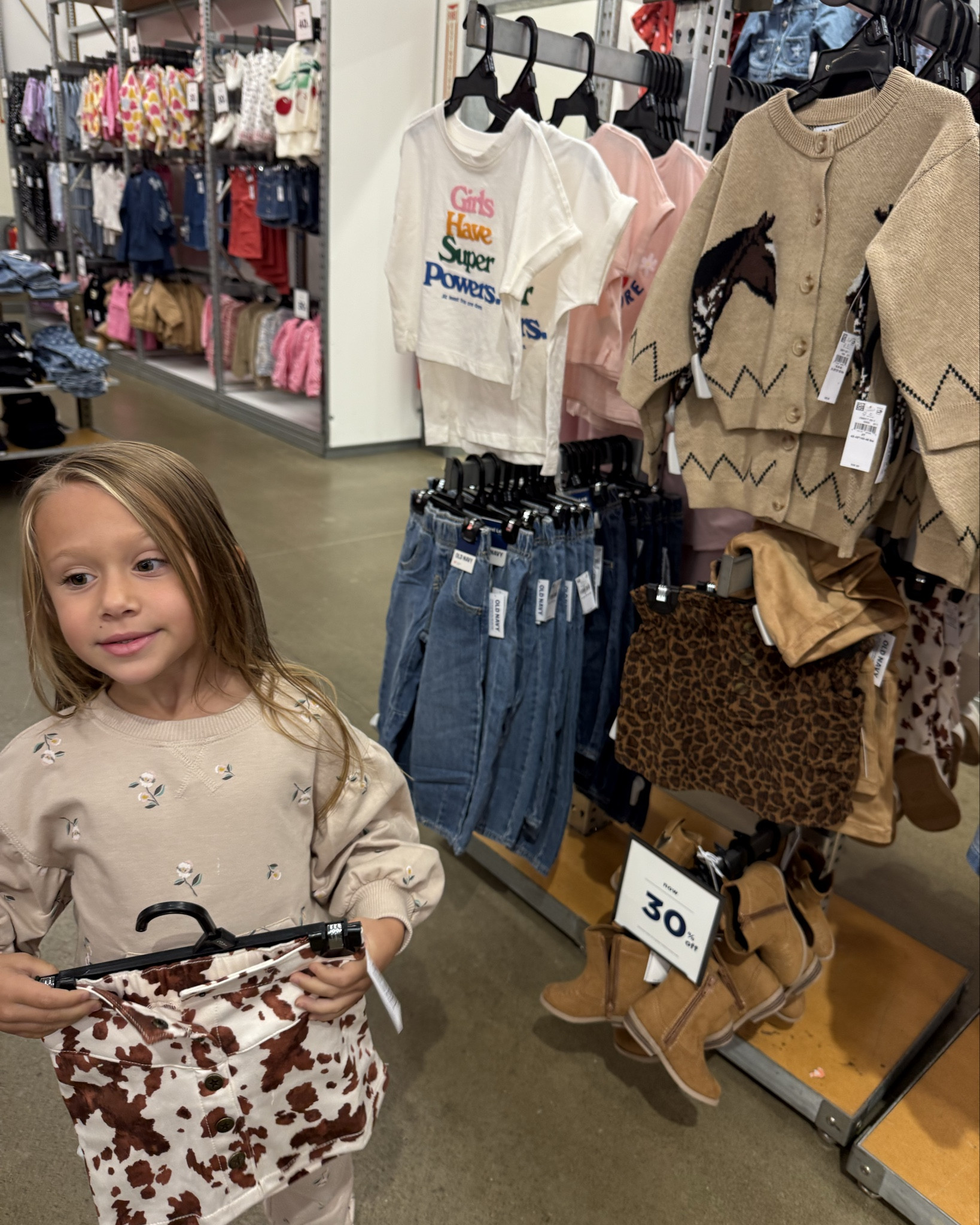 The cutest farm/barn outfits 


#LTKSeasonal #LTKFamily #LTKKids