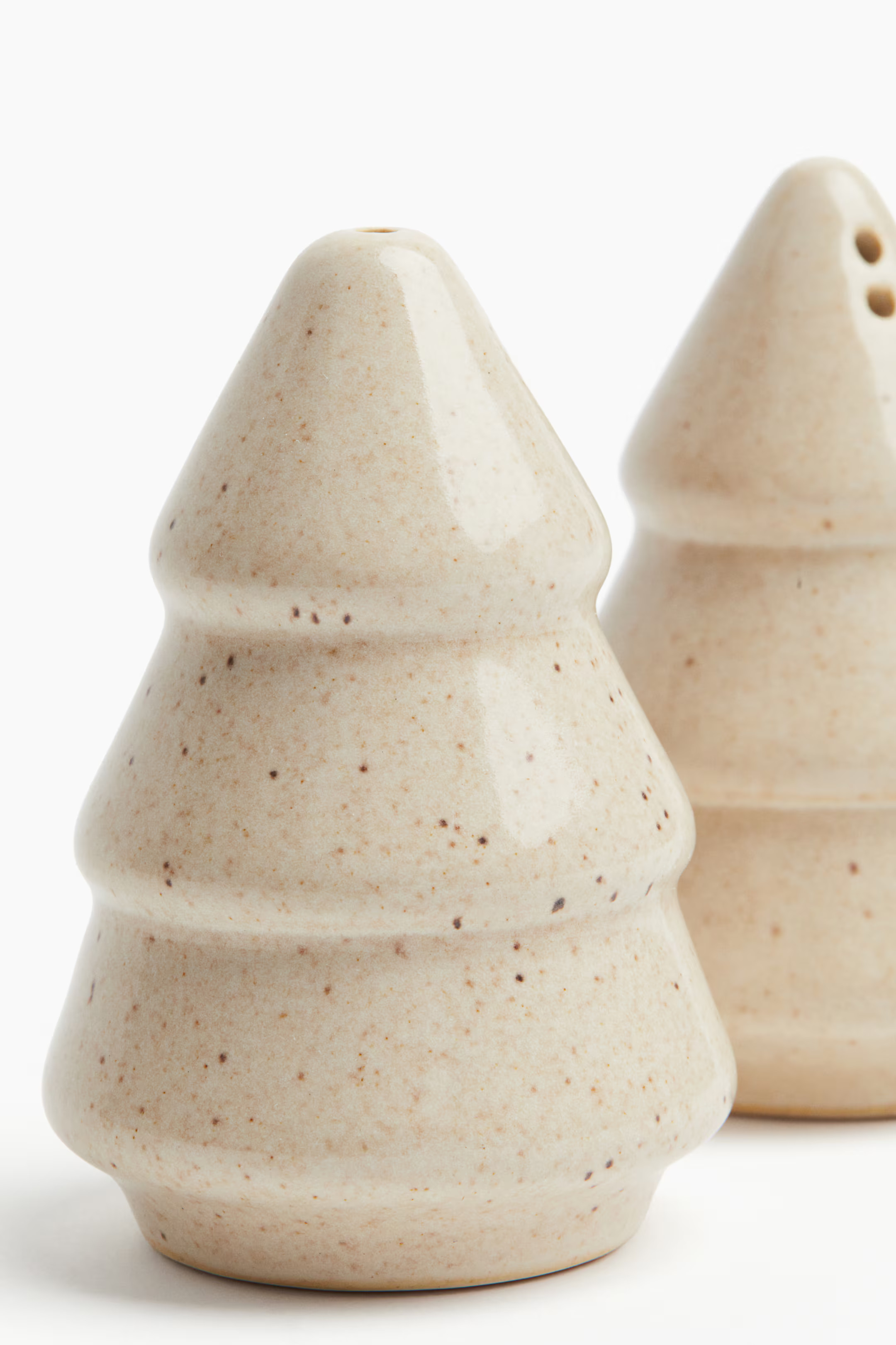 Stoneware Salt and Pepper Shakers - Beige - Home All | H&M CA | H&M (US + CA)