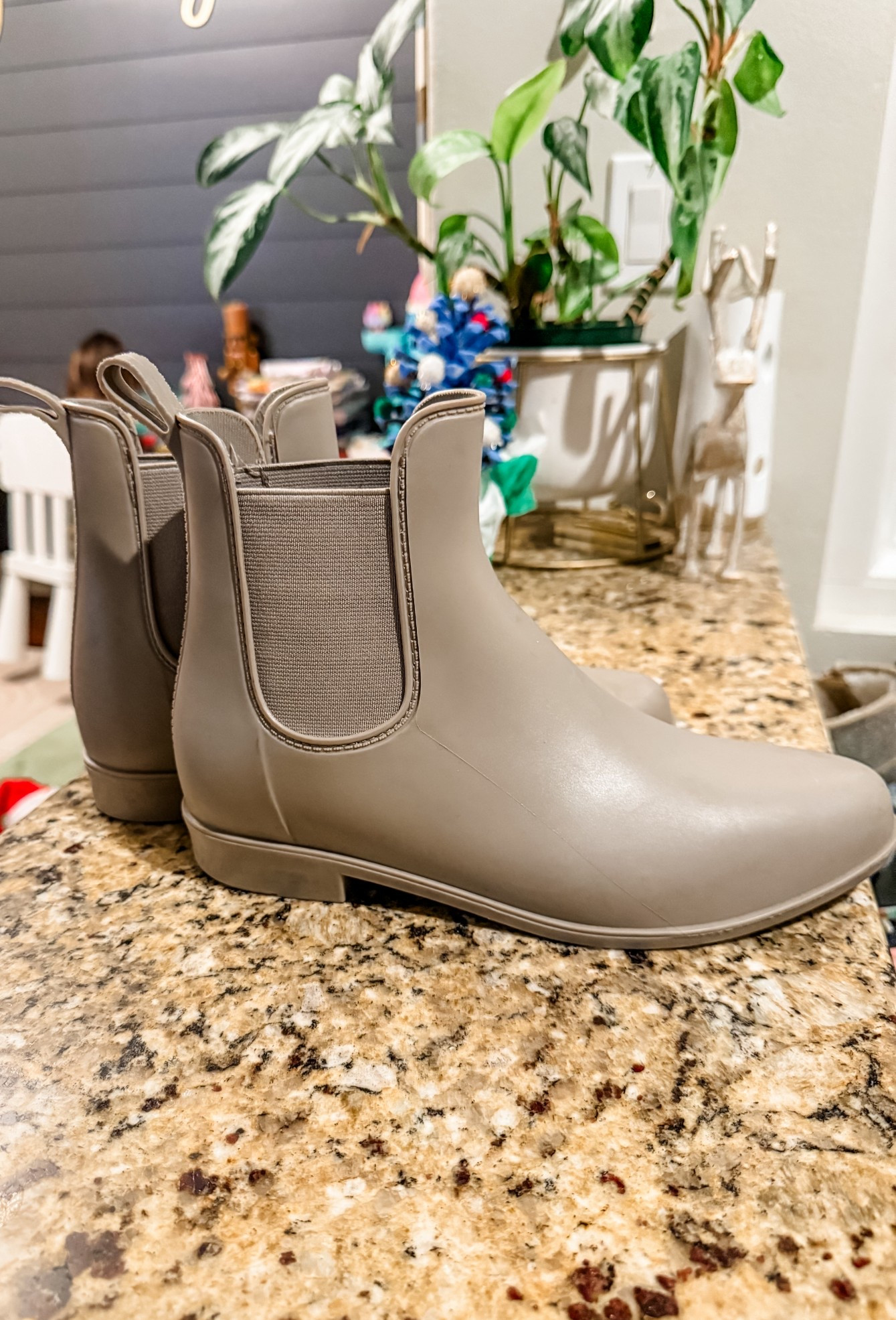 They fit TTS

#LTKgrwm #LTKFindsUnder50