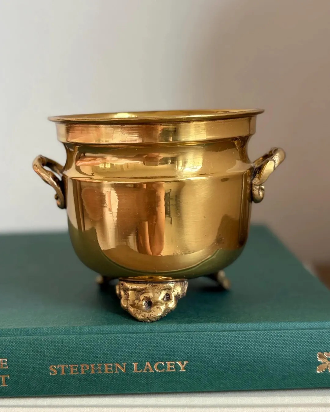 Vintage Hosley Brass Footed Bowl Planter | Small Decorative Cachepot With Handles | Hollywood Reg... | Etsy (US)