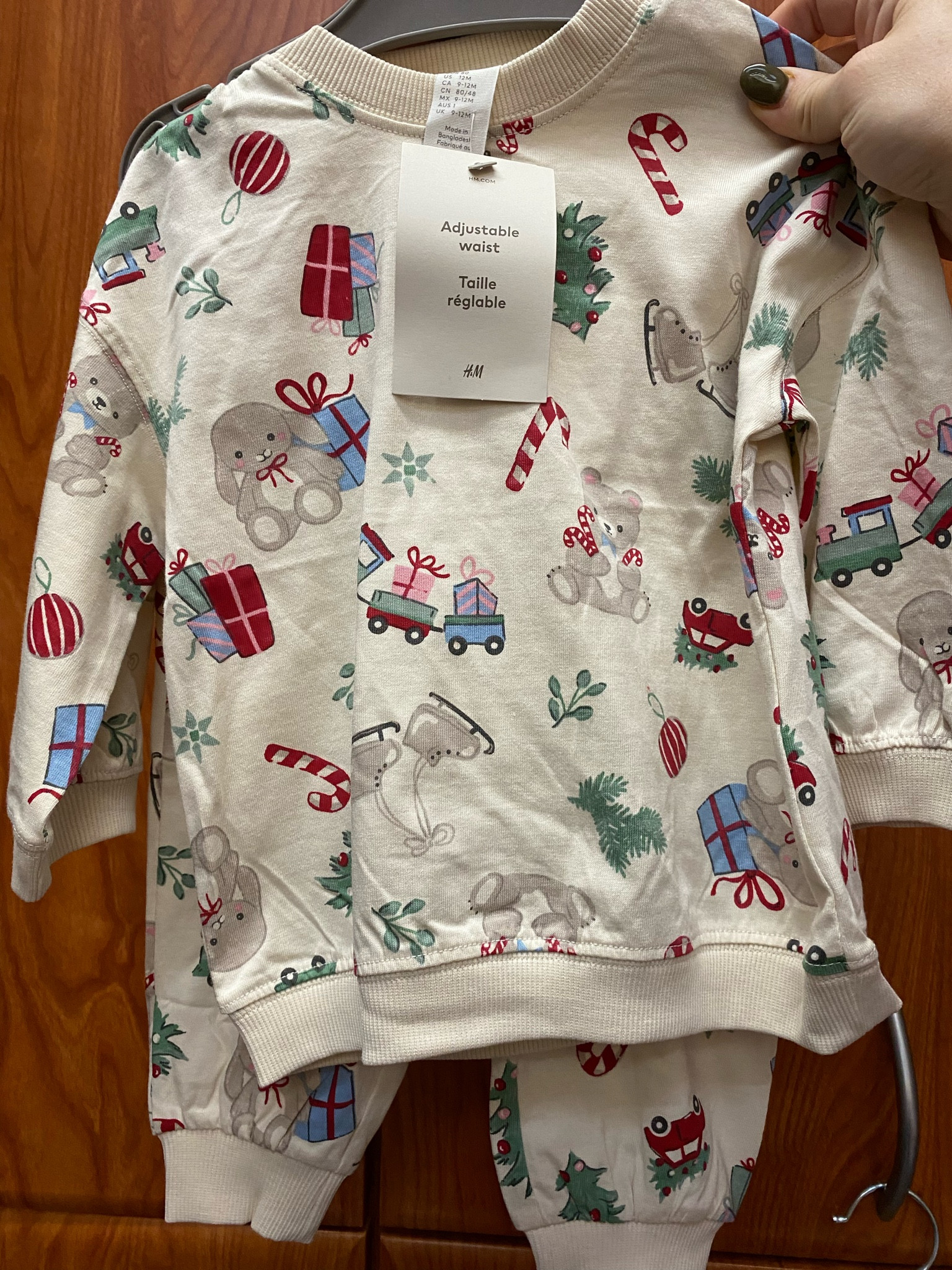 The cutest little set from H&M

#LTKKids #LTKGiftGuide #LTKCyberWeek