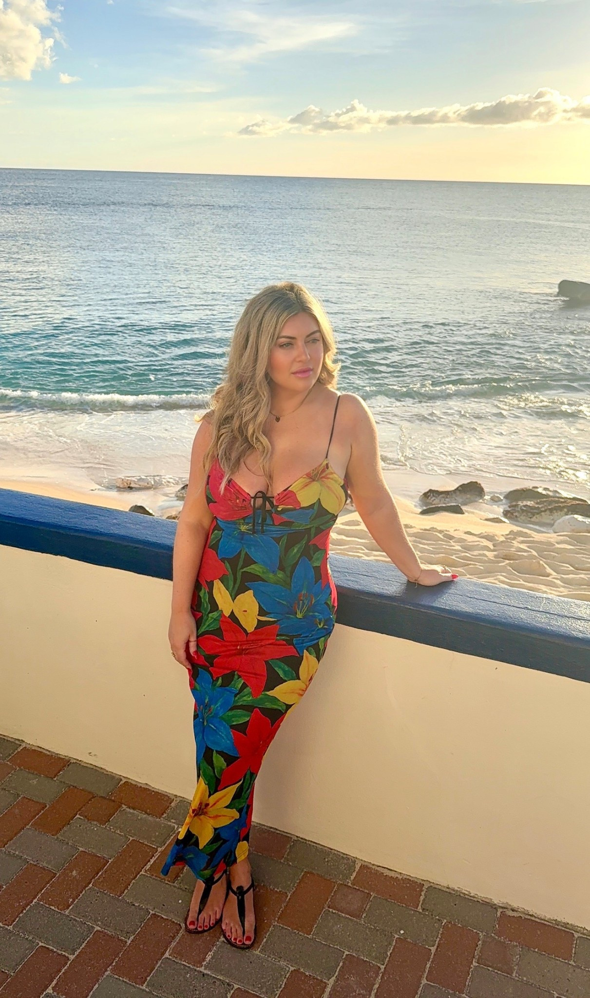 Summer dress
Tropical dress
Floral dress
Midi dress
VICI 

#LTKFestival #LTKTravel #LTKdayinmylife