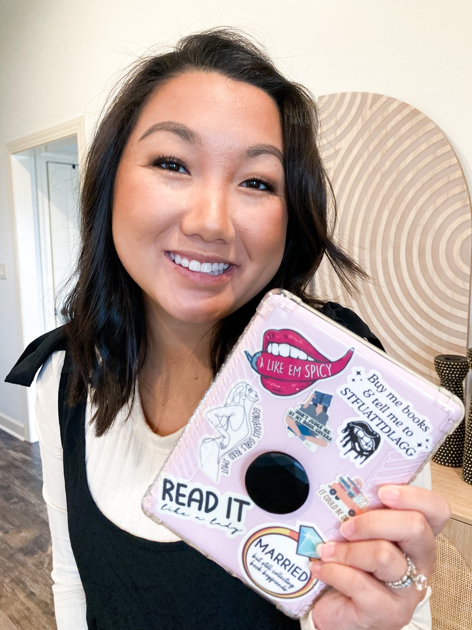 OOTD & Kindle Accessories 🌸

Kindle Paperwhite • Bookish Stickers • Black Short Romper • Casual Style Inspo • Rompers and Jumpsuits 

#LTKunder50 #LTKhome #LTKFind