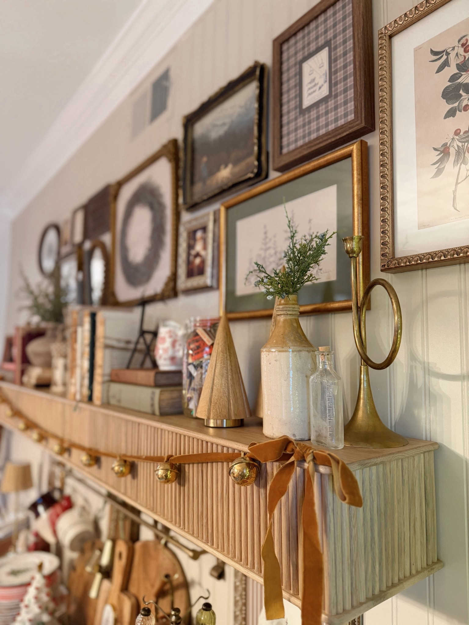 One of my favorite walls ever 🎅🏼✨🤎☺️ hanging it up w/ the seasons! Our dining room! 

Home decor / vintage / Christmas / home inspo / Holley Gabrielle 

#LTKHome #LTKSeasonal #LTKHoliday