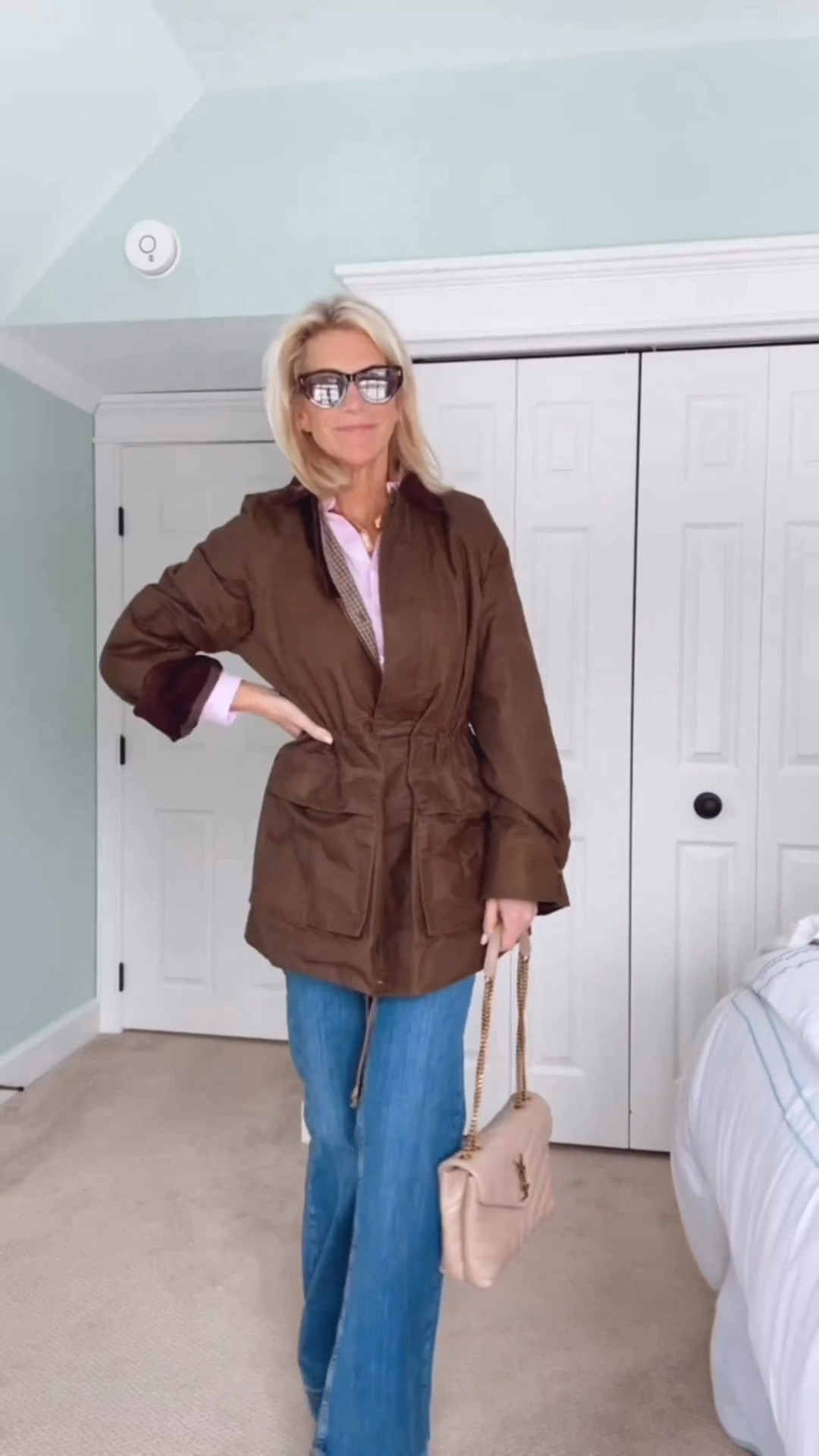 Simple pieces on their own… but styled together? Total magic ✨ One of those effortless outfits that just works every single time. Easy, comfy, and somehow still looks put-together.

#LTKOver40 #LTKootd