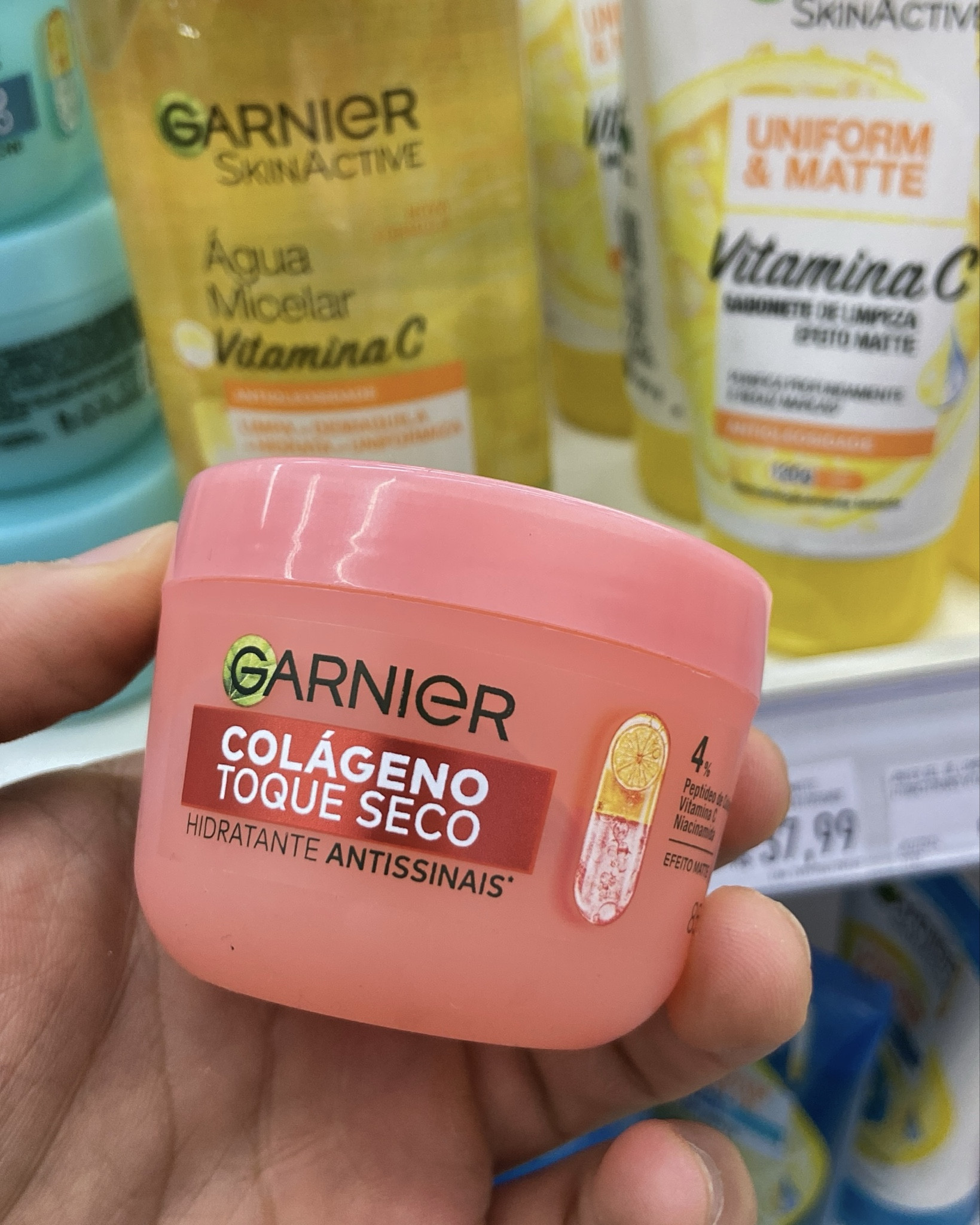 Hidratante antissinais ❤️ Que
Vai ser teu aliado para prevenir linhas de tempos e sinais !! 🖐🏻💋😌


Com três ativos indispensáveis:

Peptídeo de colágeno ❤️
Vitamina C ❤️
Niacinamida ❤️


Colágeno nunca é demaaaaais !! 💅🏻✨💋



#LTKguiadepresente #LTKbolsa #LTKbeleza