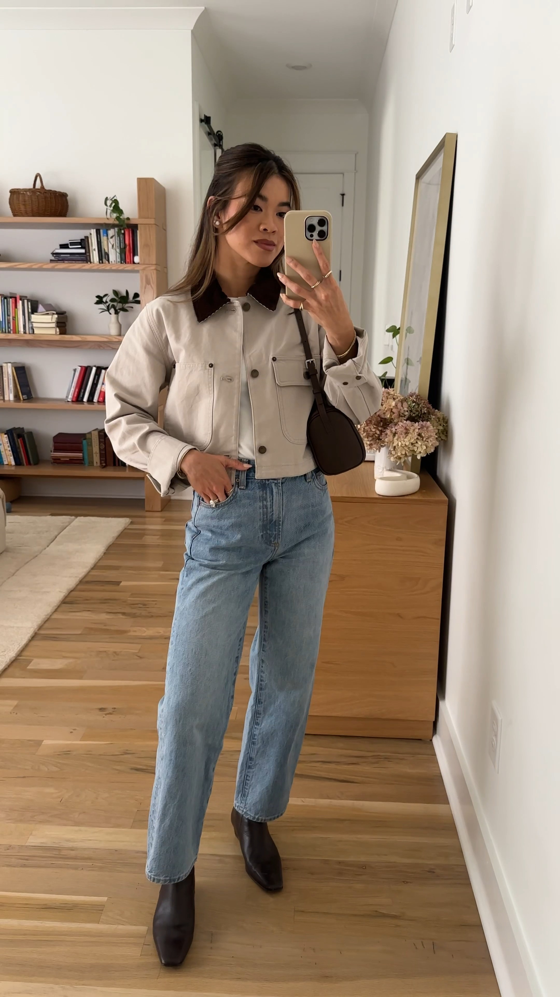 The cutest cropped barn jacket from @Aritzia! It’s so flattering on petite sizes.

Sizing info:
-Aritzia Barnett Lightweight Cropped Chore Jacket (Size Small in Marcona Beige)
-Aritzia Denim Forum The Farrah Hi-Rise Wide Ankle Jean (Size 23 in 7 Years Bleu Taboo)
-Aritzia HomeStretch Smooth Tune T-Shirt (Size Small in White)

Aritzia best sellers, best pieces from Aritzia for petite, Aritzia denim for petite, what pants from Aritzia will fit if youre petite, Petite style guide, how to dress if you’re petite, Petite style, petite fashion, mom outfit, mom style, petite pants, petite outfit ideas, petite outfits, best pants for petite, petite denim, spring style, fall outfits, autumn outfit, vacation outfits, Aritzia denim for petite, Aritzia try on, aritzia jacket, fall jacket, barn jacket

#LTKootd #LTKSeasonal #LTKPetite