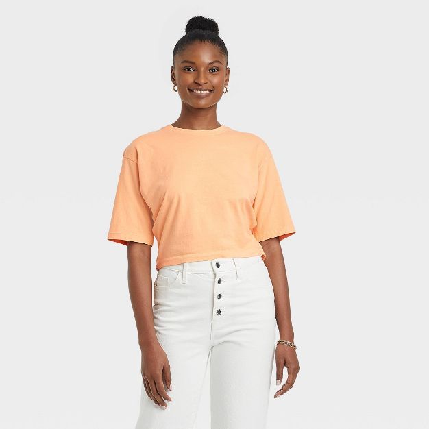 Women's Tie Back Short Sleeve Cropped T-Shirt - Universal Thread™ | Target