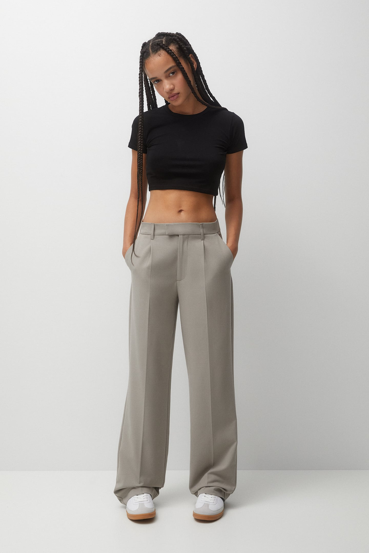 Wide-leg smart trousers with darts | PULL and BEAR UK