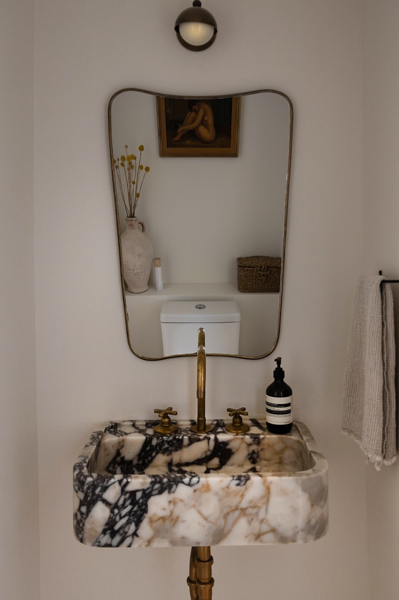 Powder bathroom mirror 

#LTKcanada #LTKcasa
