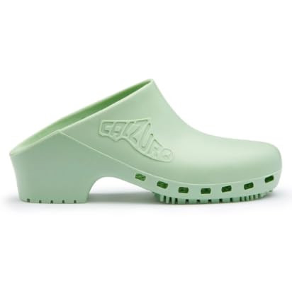 CALZURO Classic Work Clogs Without Holes - Unisex Nursing Clogs - Non Slip Shoes - Autoclavable Rubber Kitchen Shoes for Women and Men - Pistachio | Amazon (US)